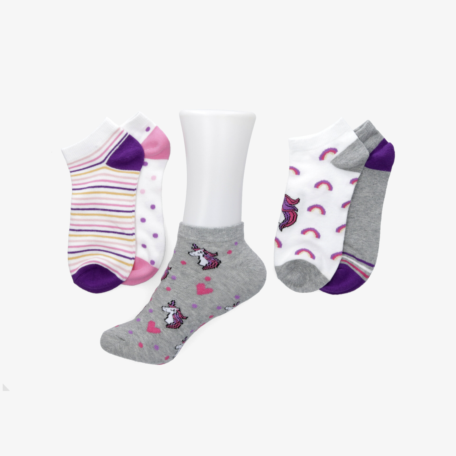 Mehrere bunte Sneakersocken mit verschiedenen Mustern, weich und atmungsaktiv für hohen Tragekomfort