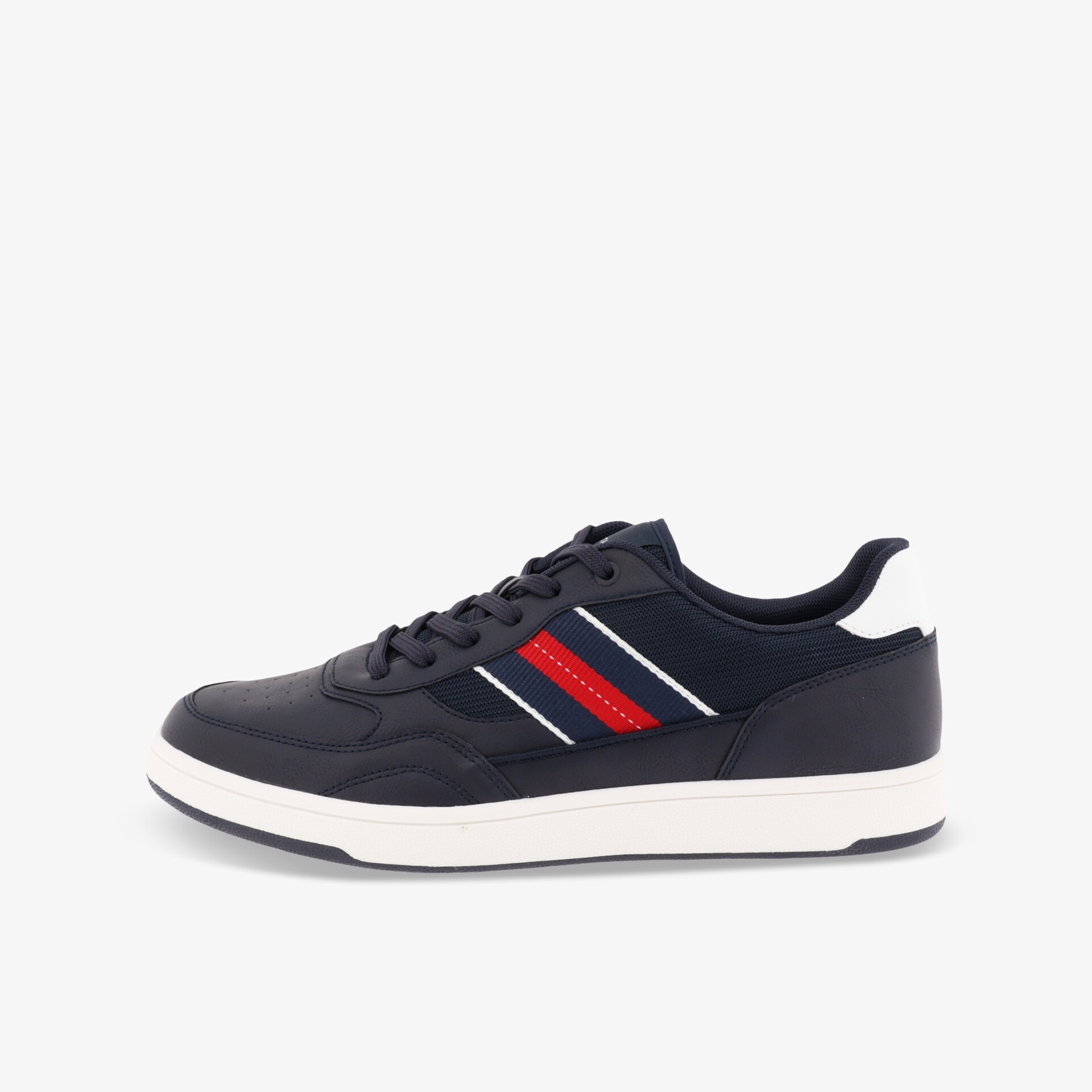 Sportlicher Sneaker in navy mit weißen und roten Akzenten, leichter und bequemer Schuh für Alltag und Freizeit