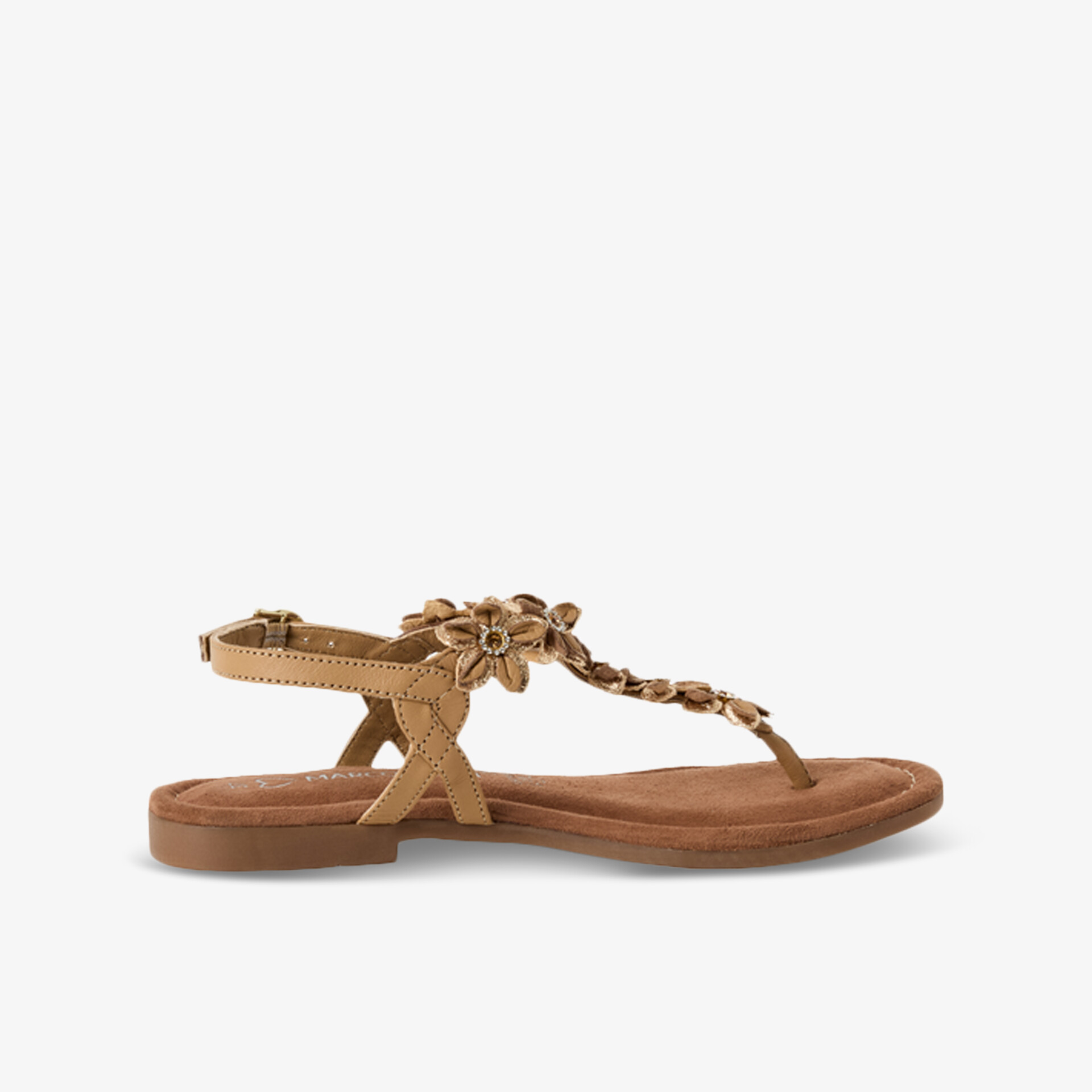 Flache braune Sandale mit verstellbarem Riemen und dekorativer Blumenverzierung für bequemen und modischen Tragekomfort