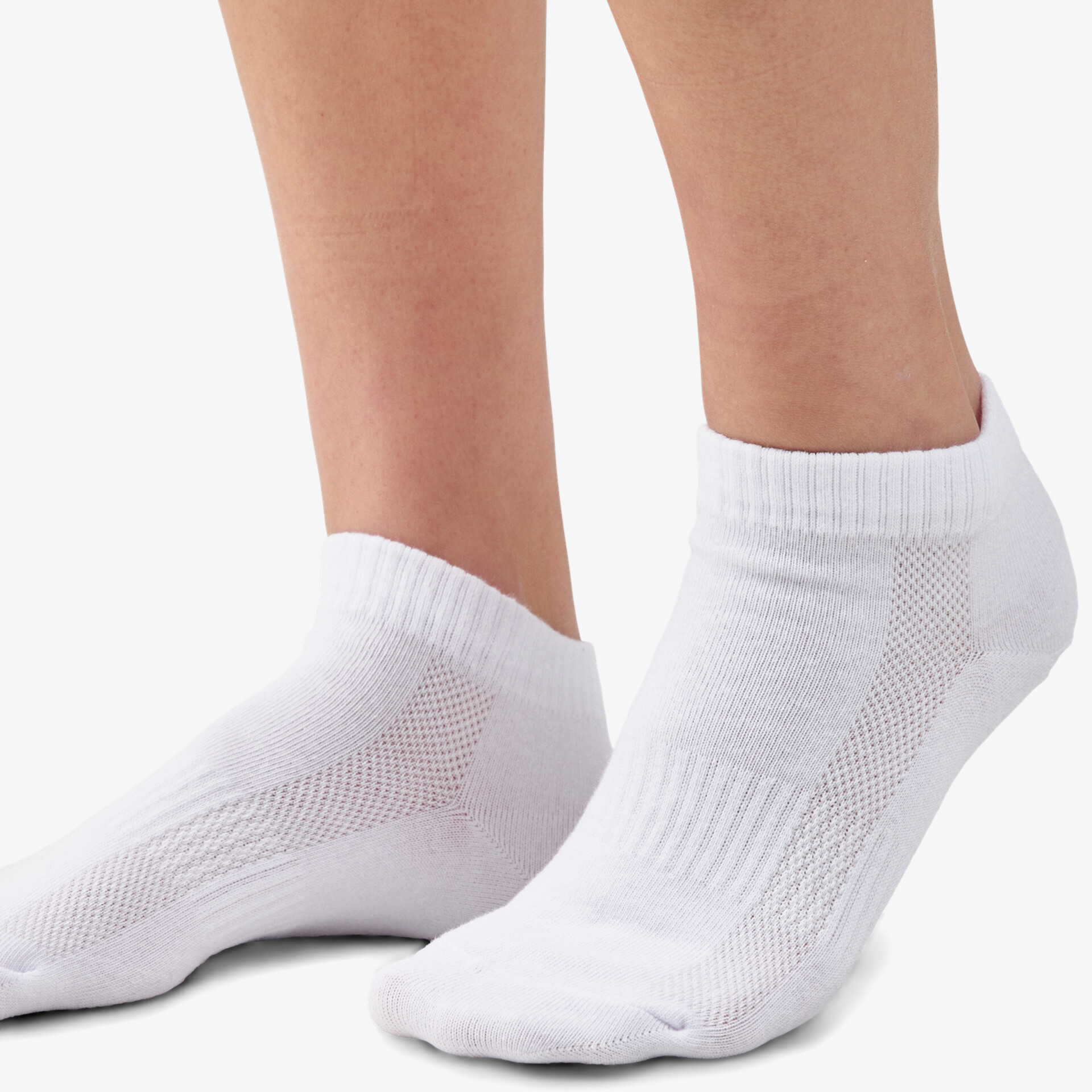 Weiche, bequeme und atmungsaktive weiße Sneakersocken mit elastischem Bund für optimalen Sitz