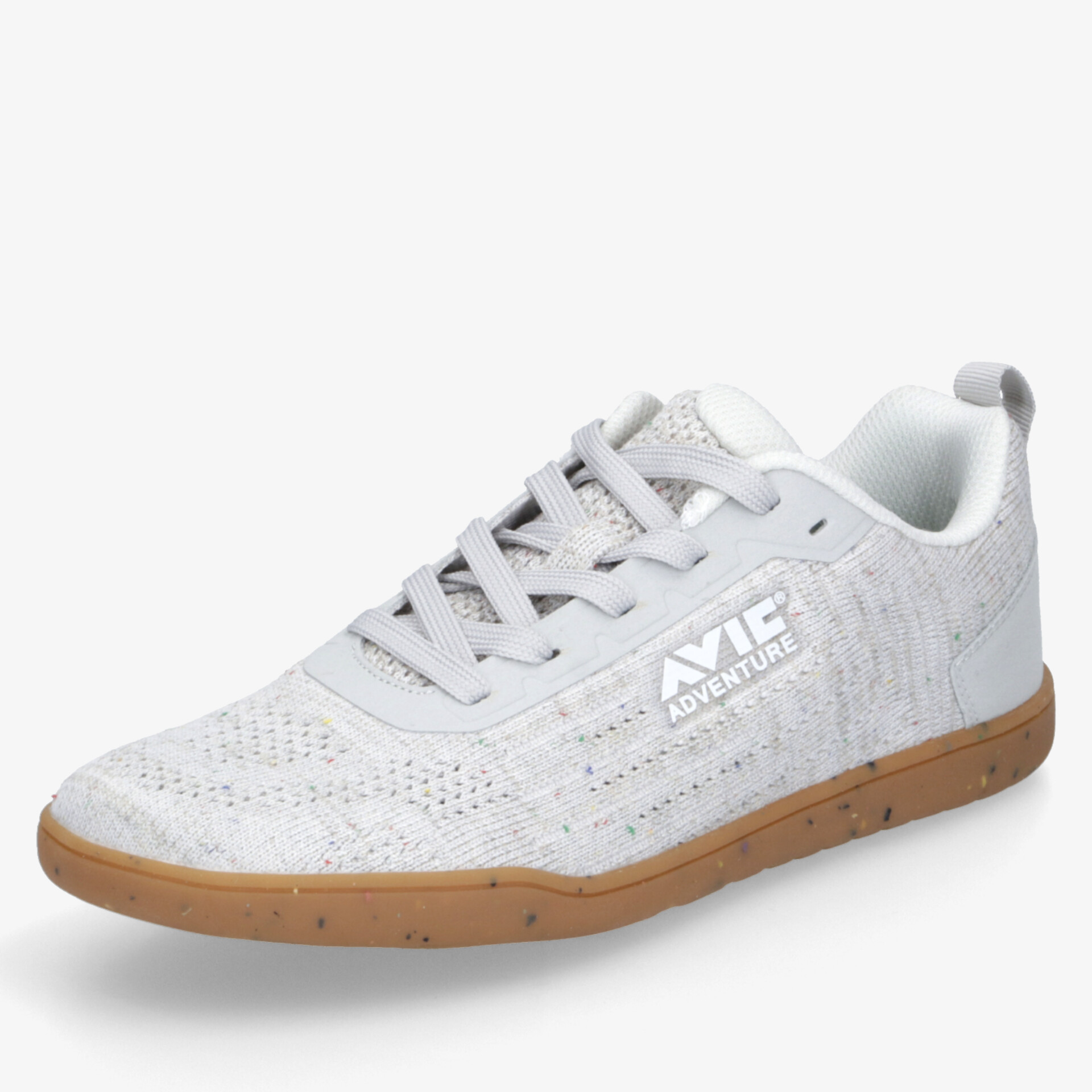 Leichter sportlicher Sneaker mit atmungsaktivem Material und rutschfester Gummisohle für hohen Tragekomfort