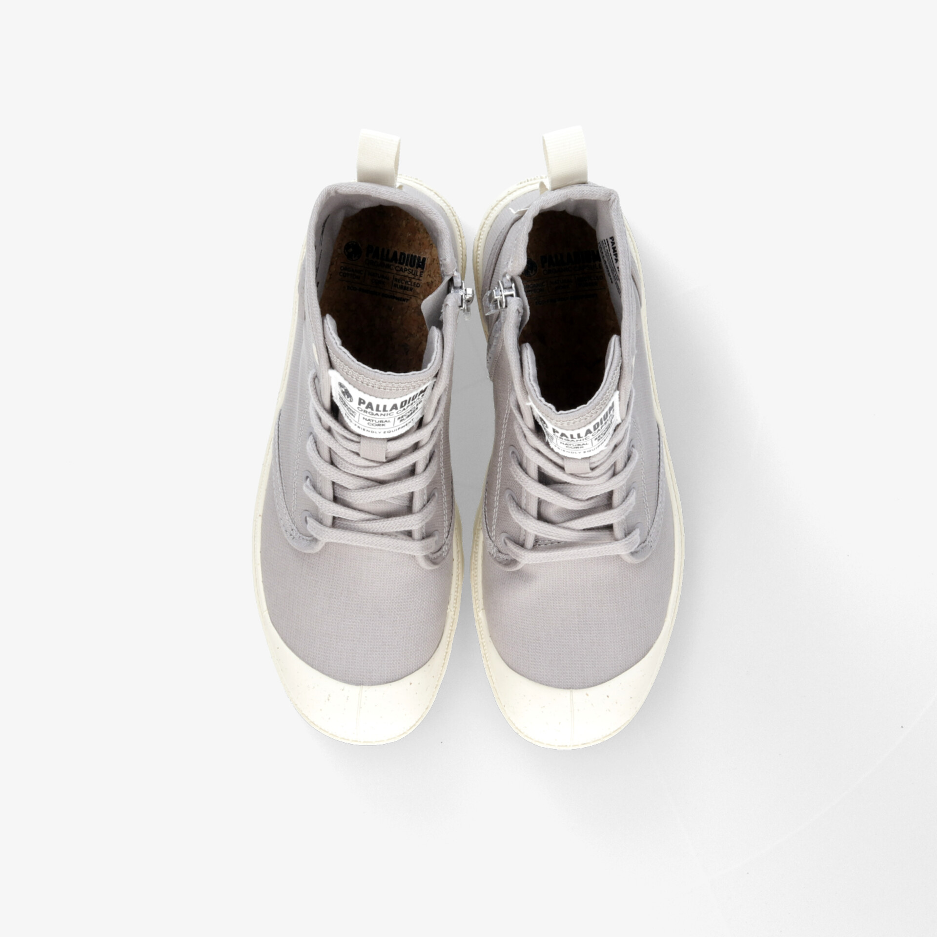Bequeme und sportliche Sneaker mit atmungsaktivem Material und flexibler Sohle, Draufsicht auf das Paar Schuhe