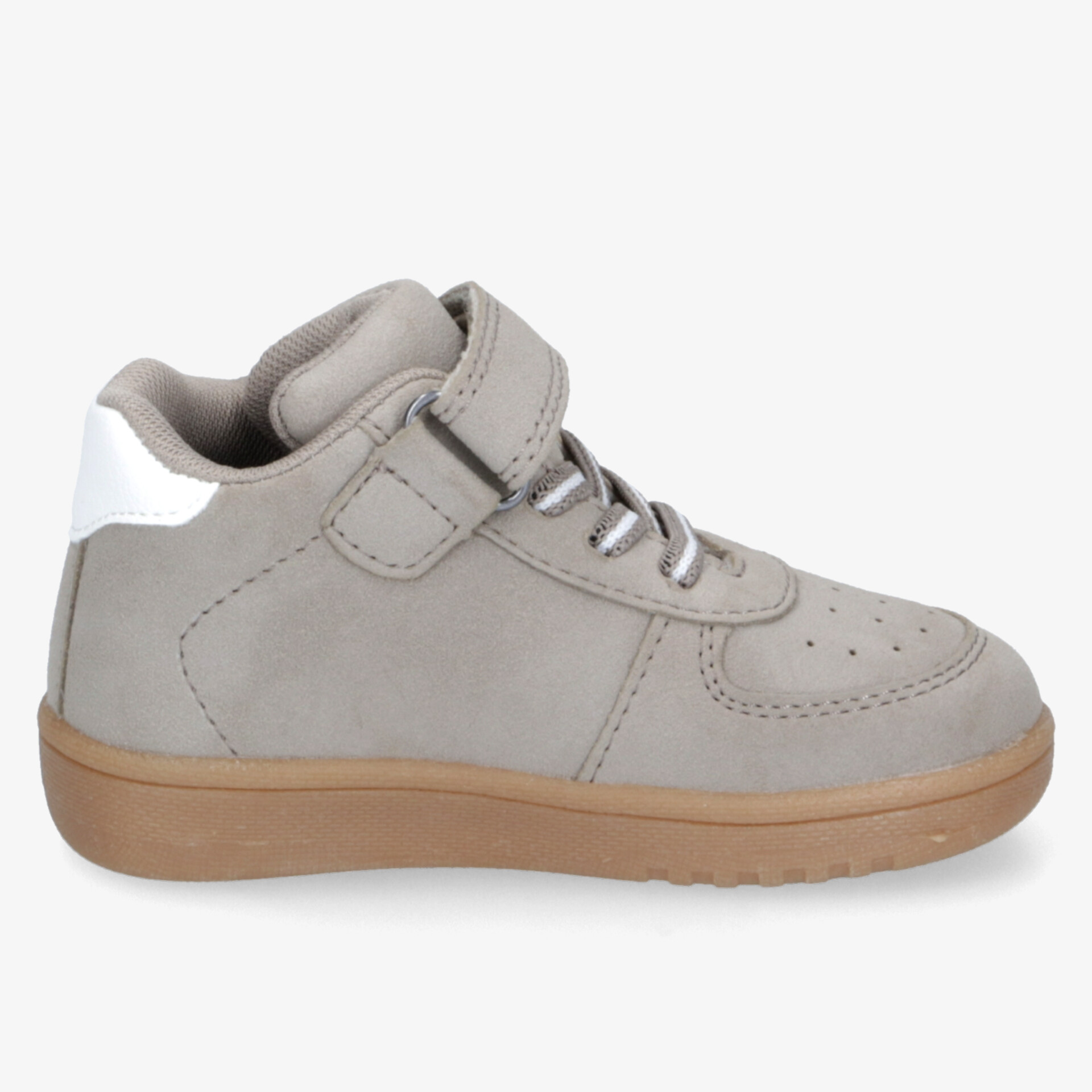 Bequemer Schuh mit robuster Sohle und praktischem Klettverschluss für flexible Passform bei Alltag und Freizeit