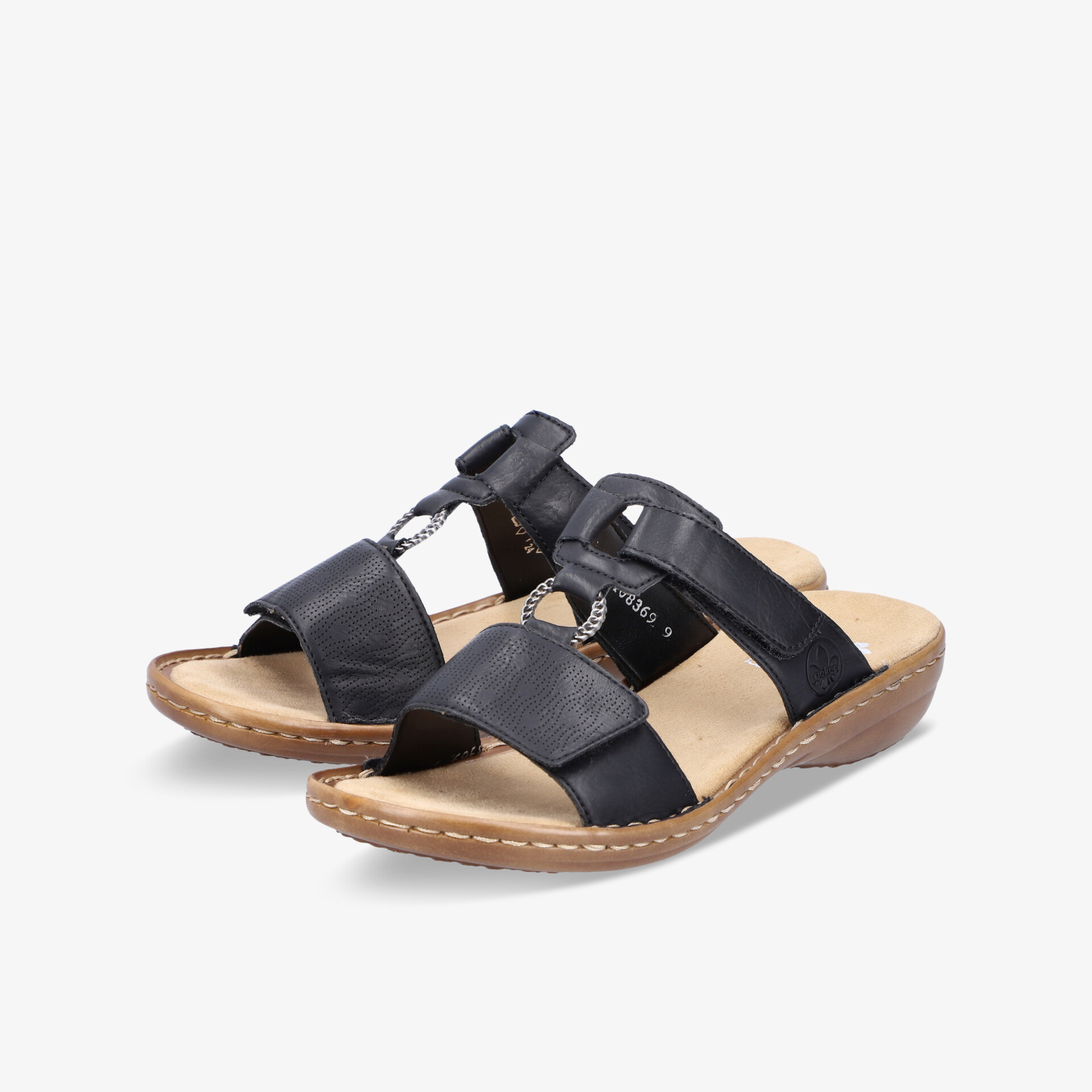 Bequeme schwarze Sandalen mit verstellbaren Riemen und weichem Fußbett für hohen Tragekomfort