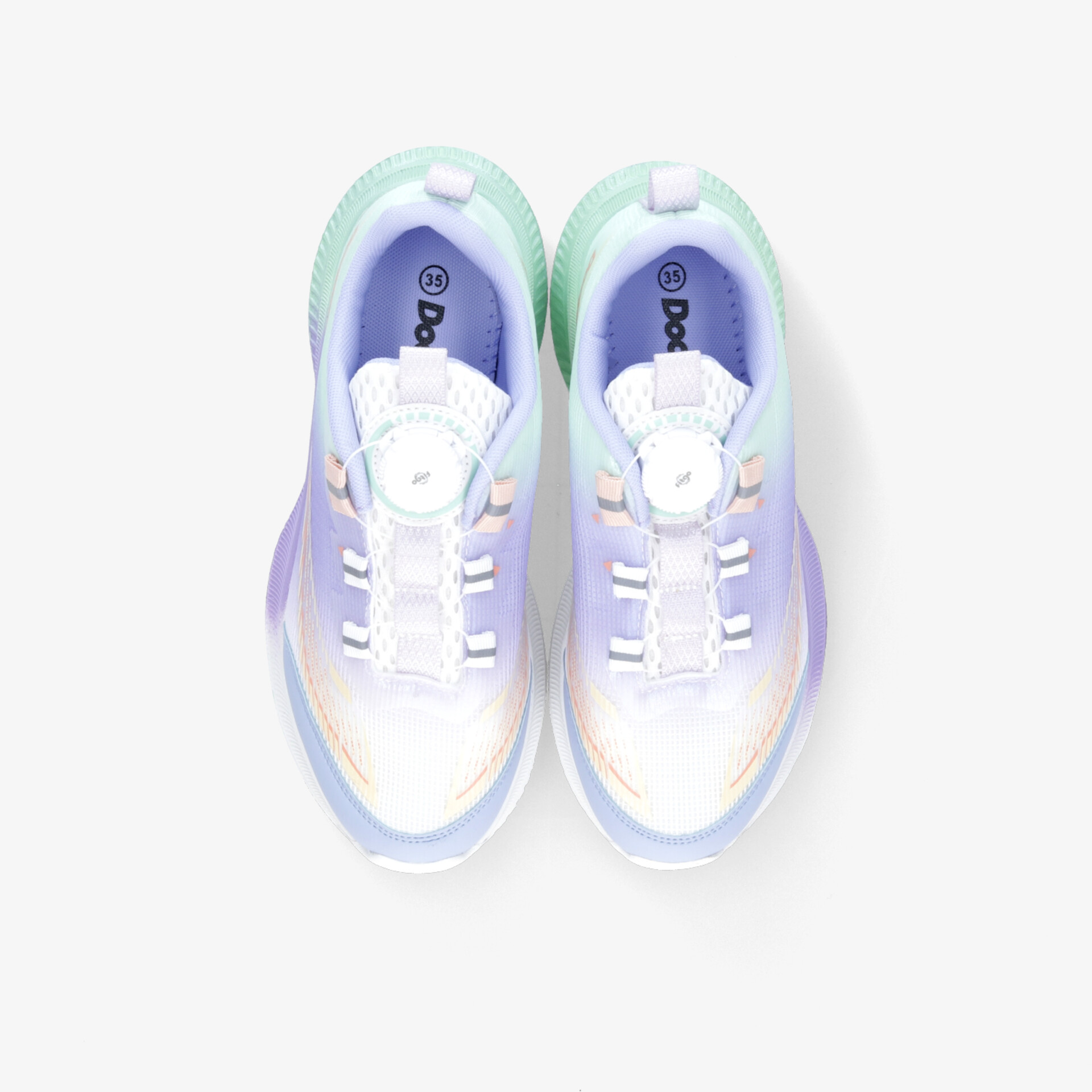 Leichte und atmungsaktive Sneaker im Paar mit flexiblem Sitz und modischem Farbverlauf von oben abgebildet