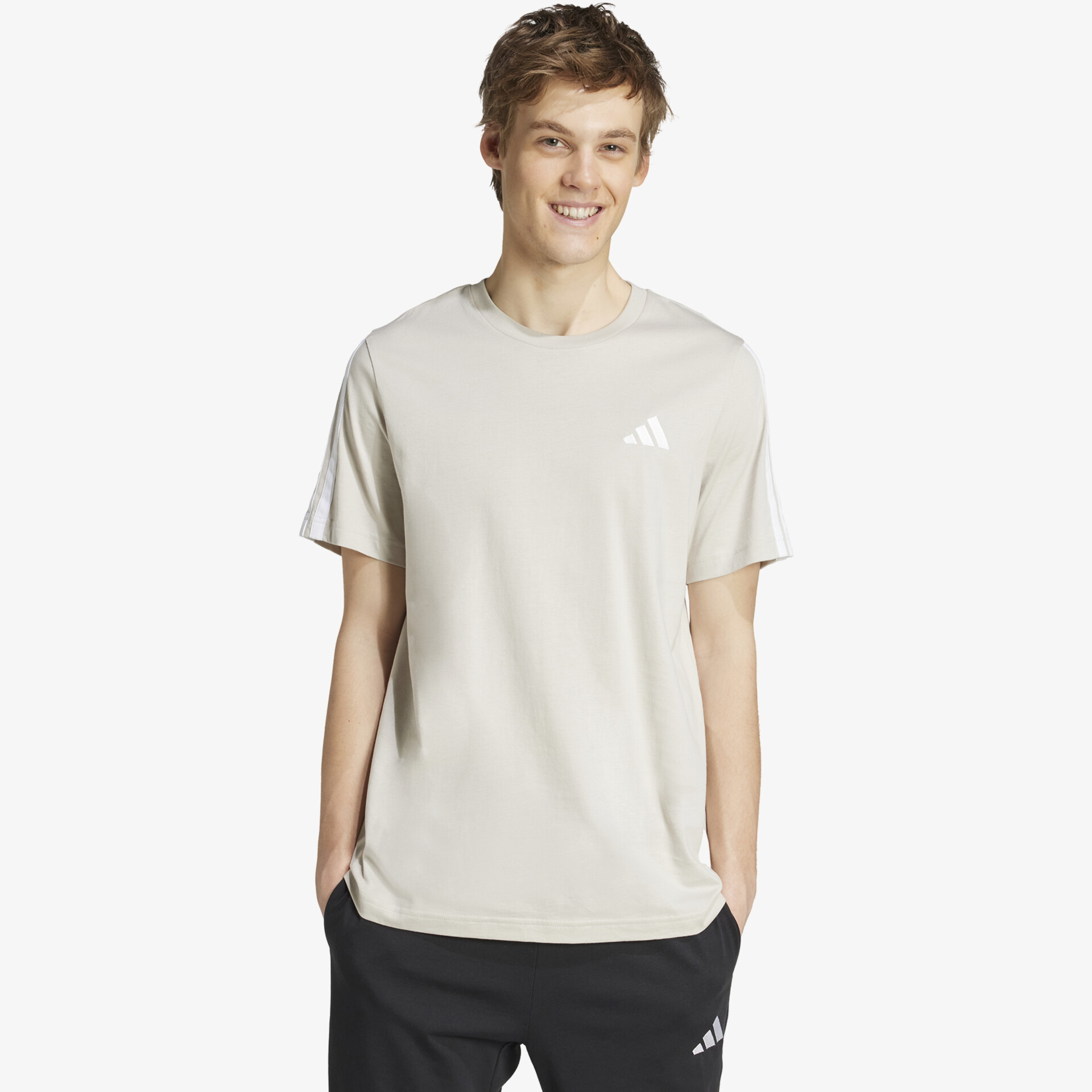 Bequemes, leichtes und atmungsaktives kurzärmeliges T-Shirt in schlichter, moderner Optik