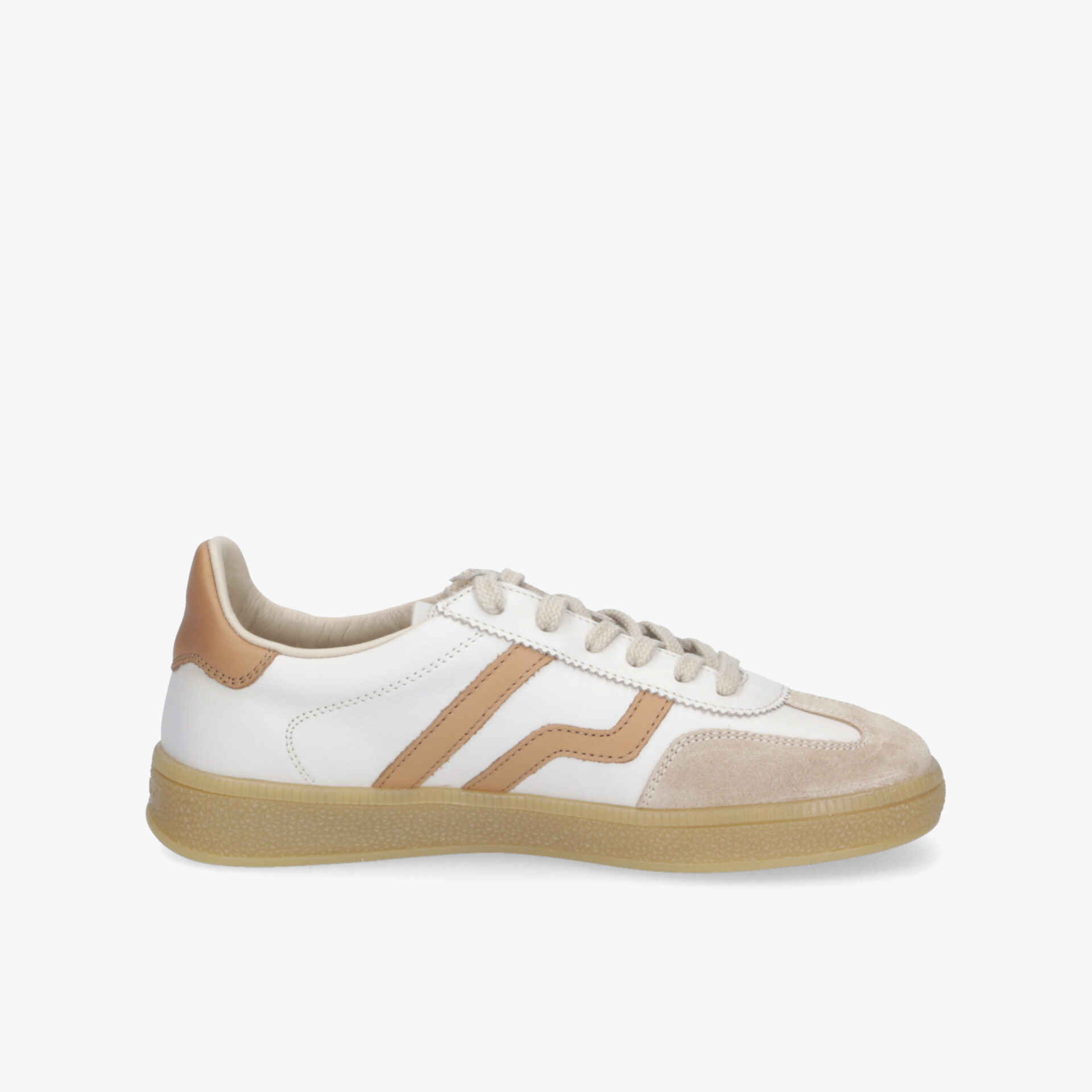 Seitliche Ansicht eines weißen Sneakers mit beigen Akzenten und stabiler Gummisohle, sportlich und komfortabel