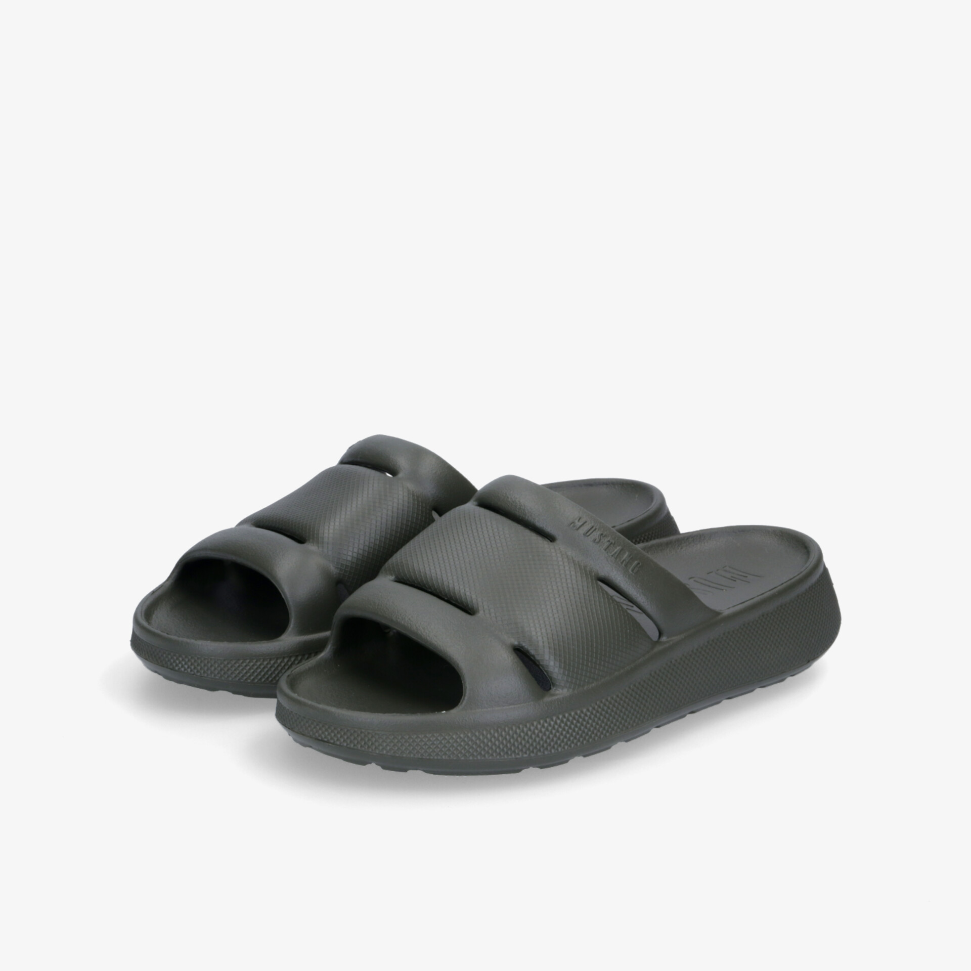 Bequeme, strapazierfähige Sandalen mit rutschfester Sohle und modernem Design.