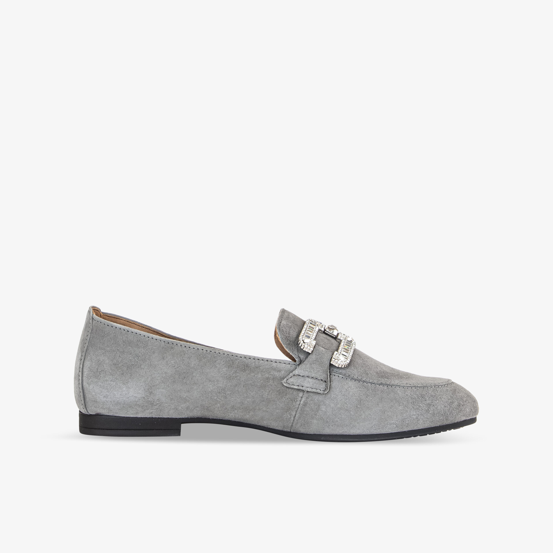 Eleganter grauer Lederloafer mit stilvoller Schnalle und flacher Sohle für optimalen Komfort.