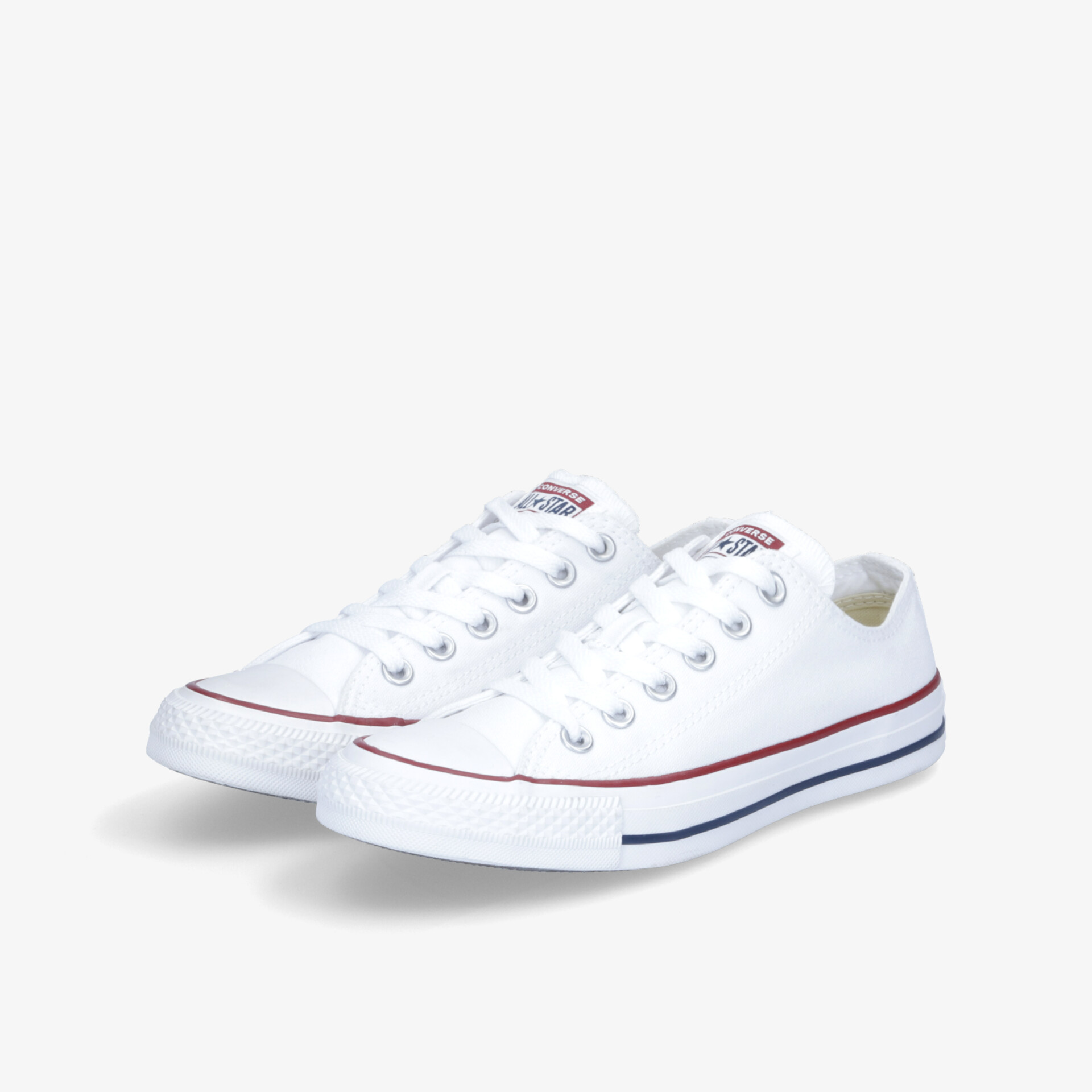 Weißes Sneaker-Paar mit klassischem, schlichtem Design und flexiblem Schnürsystem für bequemen Tragekomfort