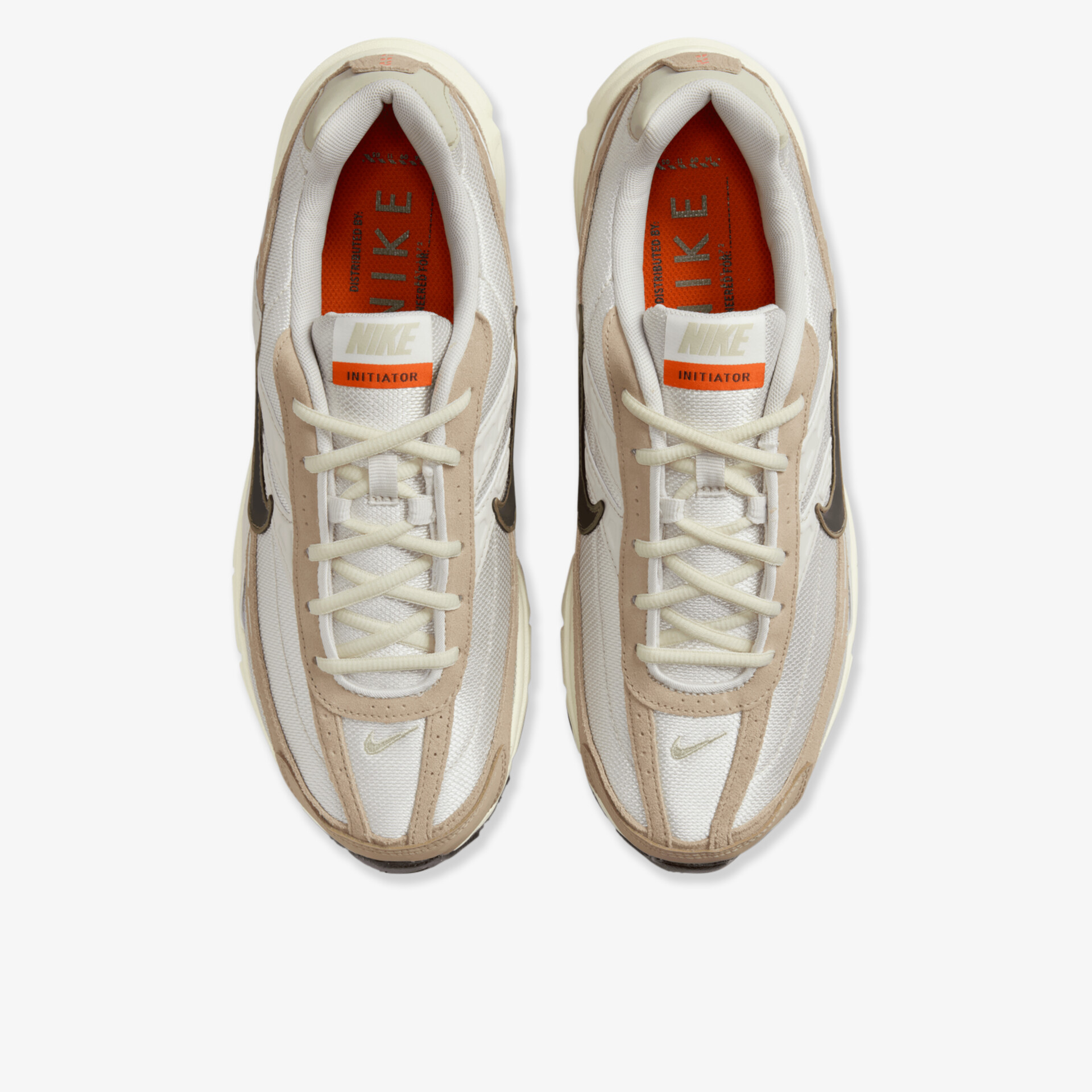 Stilvolle und bequeme Sneakers mit hochwertiger Verarbeitung und modernem Design.