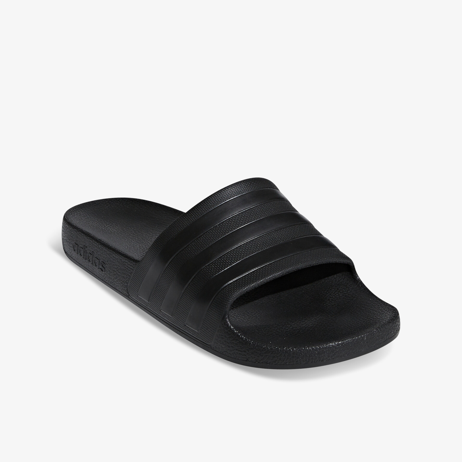 Schwarze bequeme Badesandale mit gepolstertem Riemen und rutschfester Sohle, ideal für Freizeit und Wasser