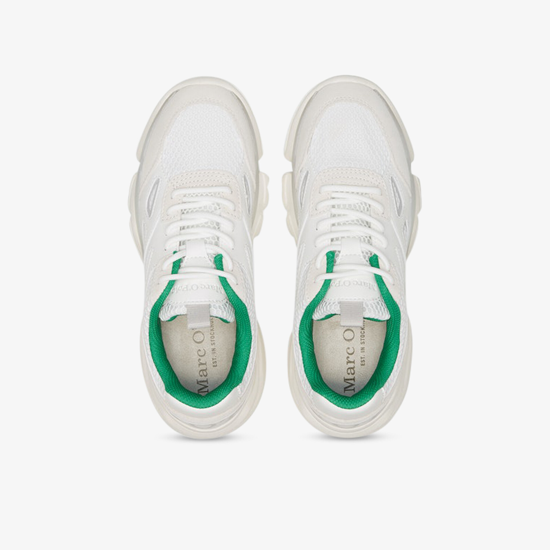 Stylische weiße Sneaker mit grünen Details, ideal für Freizeit und Sport. Komfortable Passform und modernes Design.