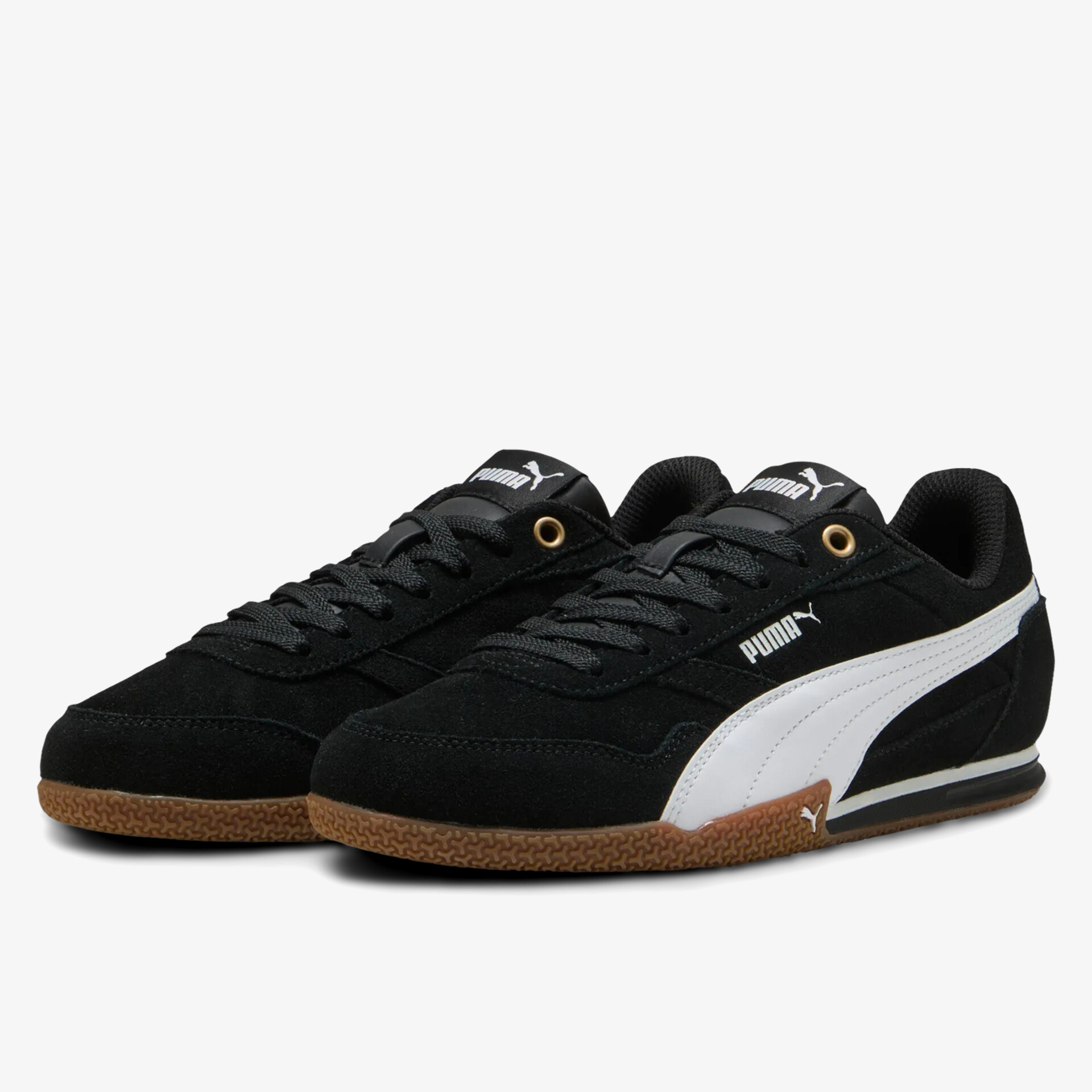 Schwarze Puma Sneaker mit weißem Logo, sportlich, bequem und stilvoll, Gummisohle für guten Halt