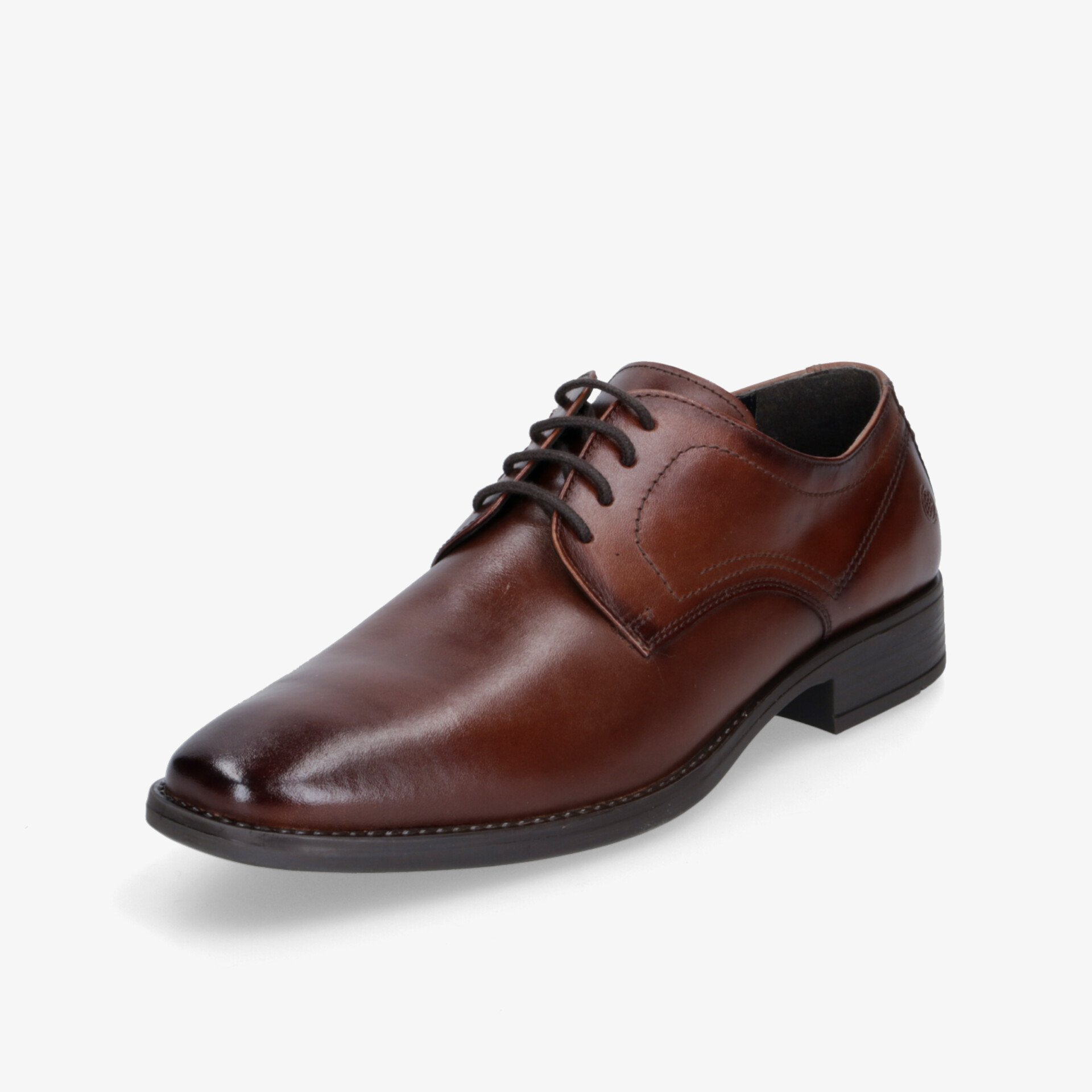 Eleganter brauner Lederschuh mit klassischem Design, robust und komfortabel für stilvolles Auftreten