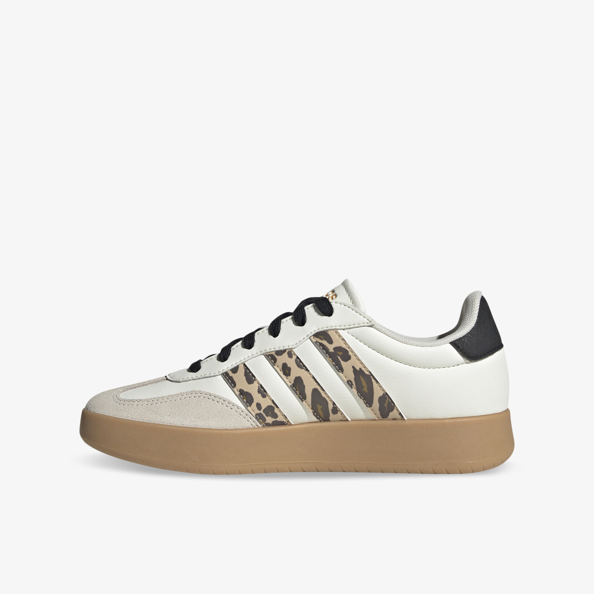 Leichter weiß-beiger Sneaker mit atmungsaktivem Material und bequemer, gepolsterter Passform seitlich abgebildet