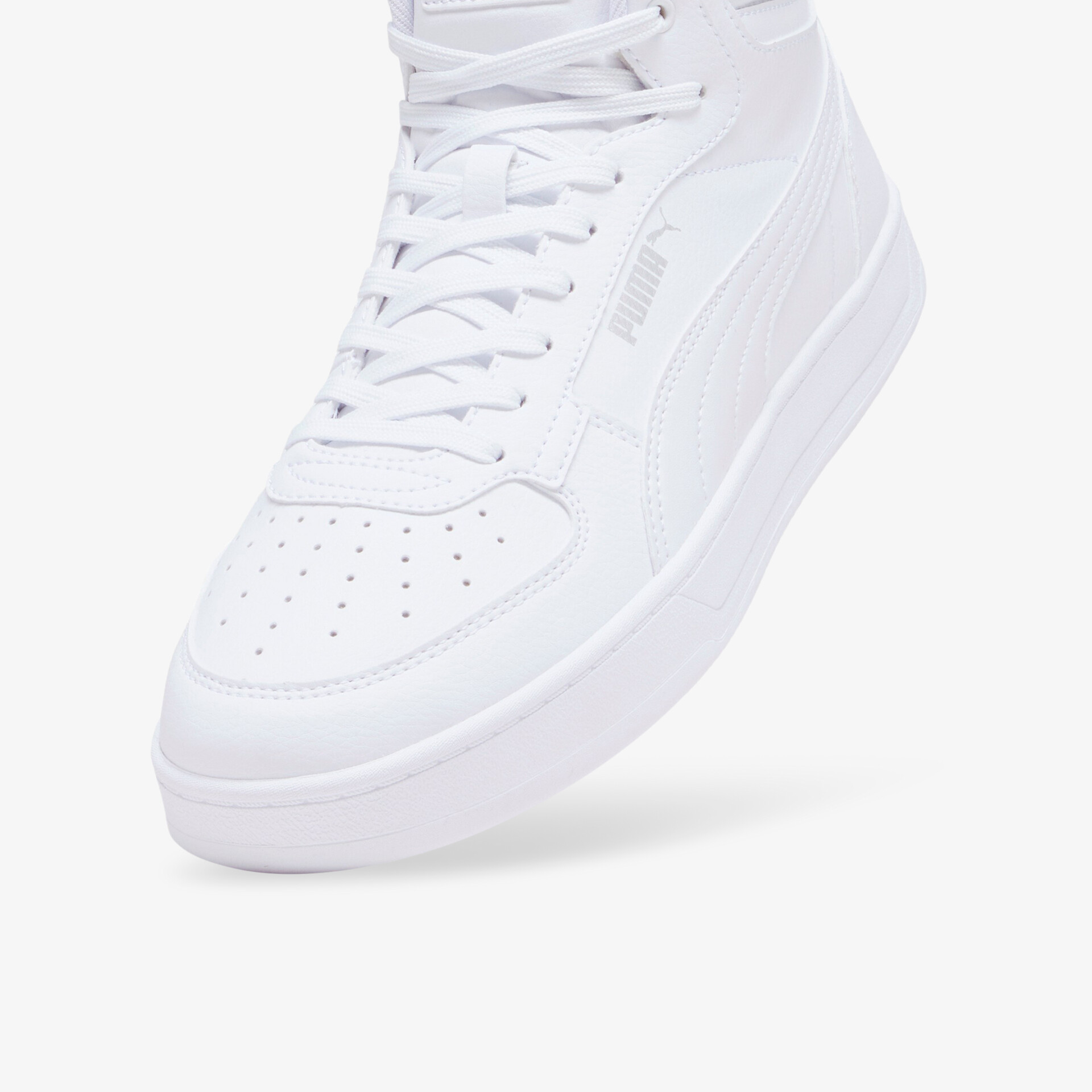 Moderner weißer Sneaker mit schlichtem Design und hohem Tragekomfort, ideal für vielseitige Styles.