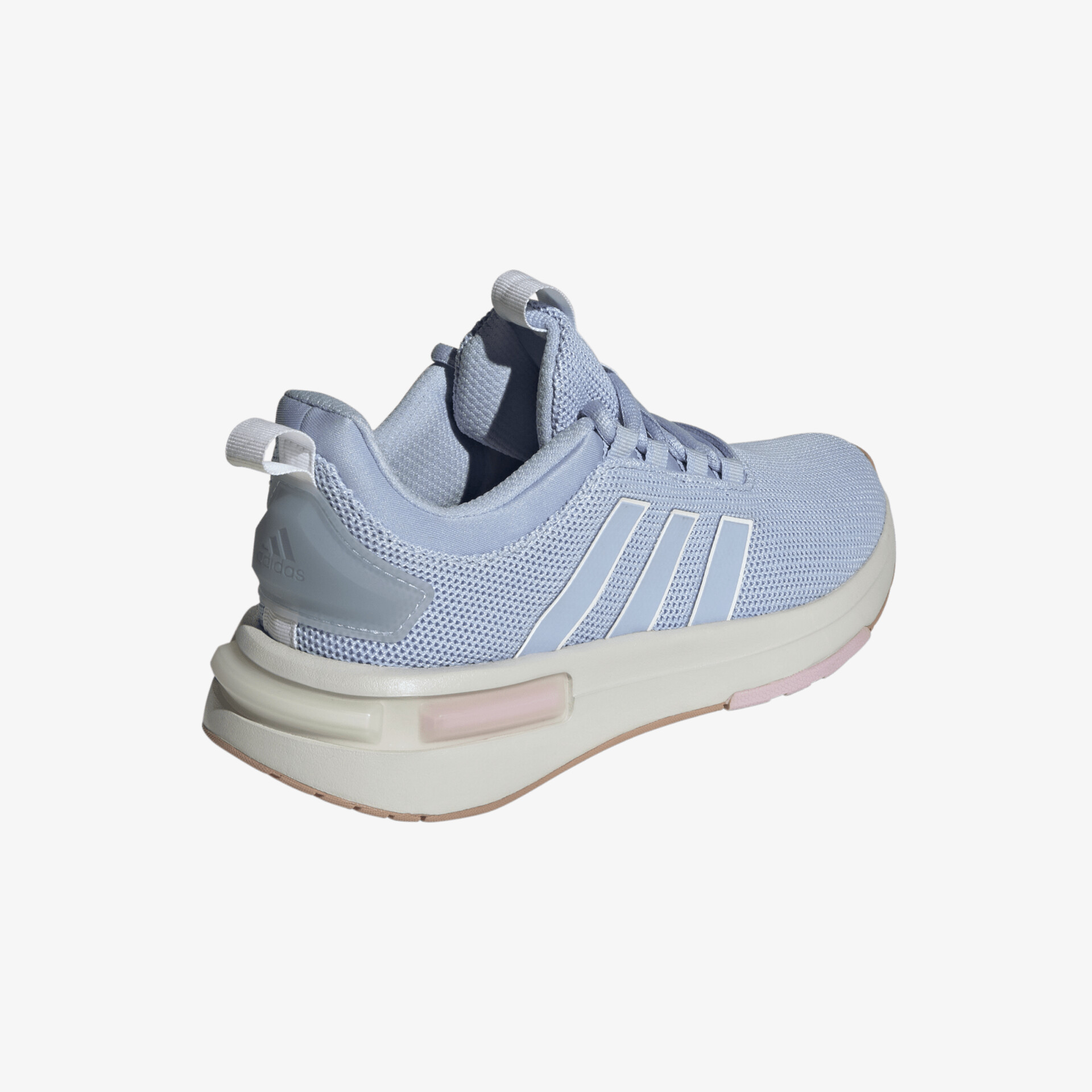 Blauer Sportschuh mit exzellenter Dämpfung und atmungsaktivem Mesh für maximalen Komfort.