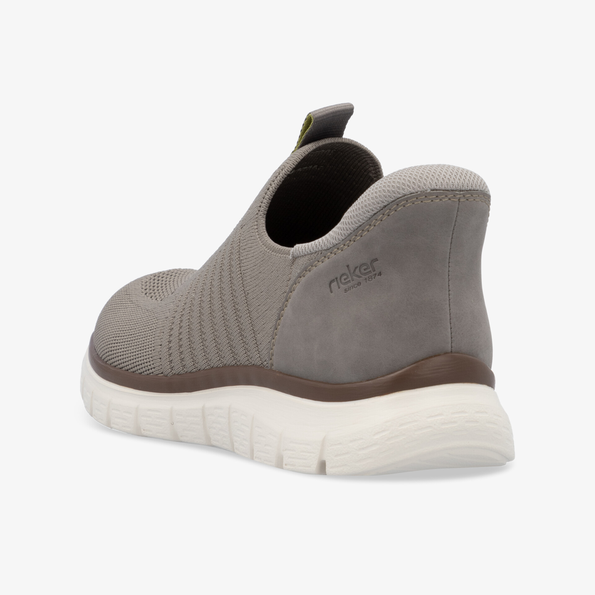 Rückansicht eines grauen Sneakers mit elastischem Obermaterial und leichter, profilierter Sohle für besten Komfort