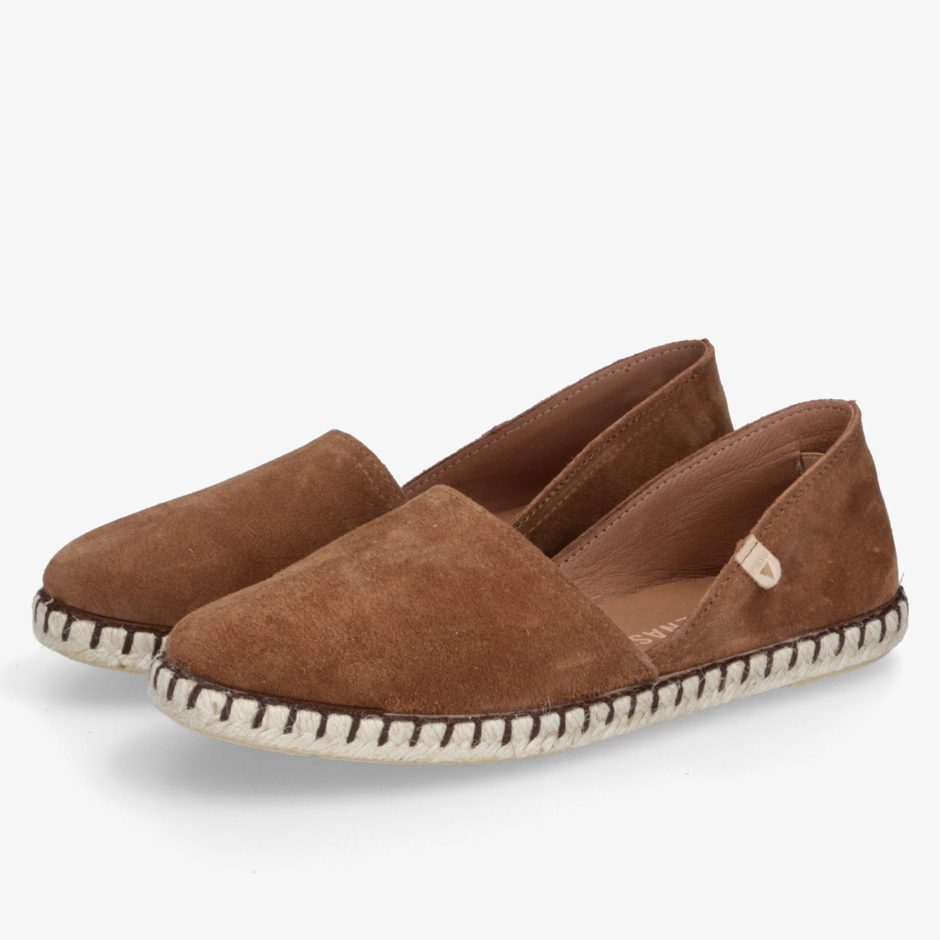 Braune Wildleder Schuhe mit handgenähter, flexibler Sohle, komfortabel und leicht für angenehmes Tragegefühl