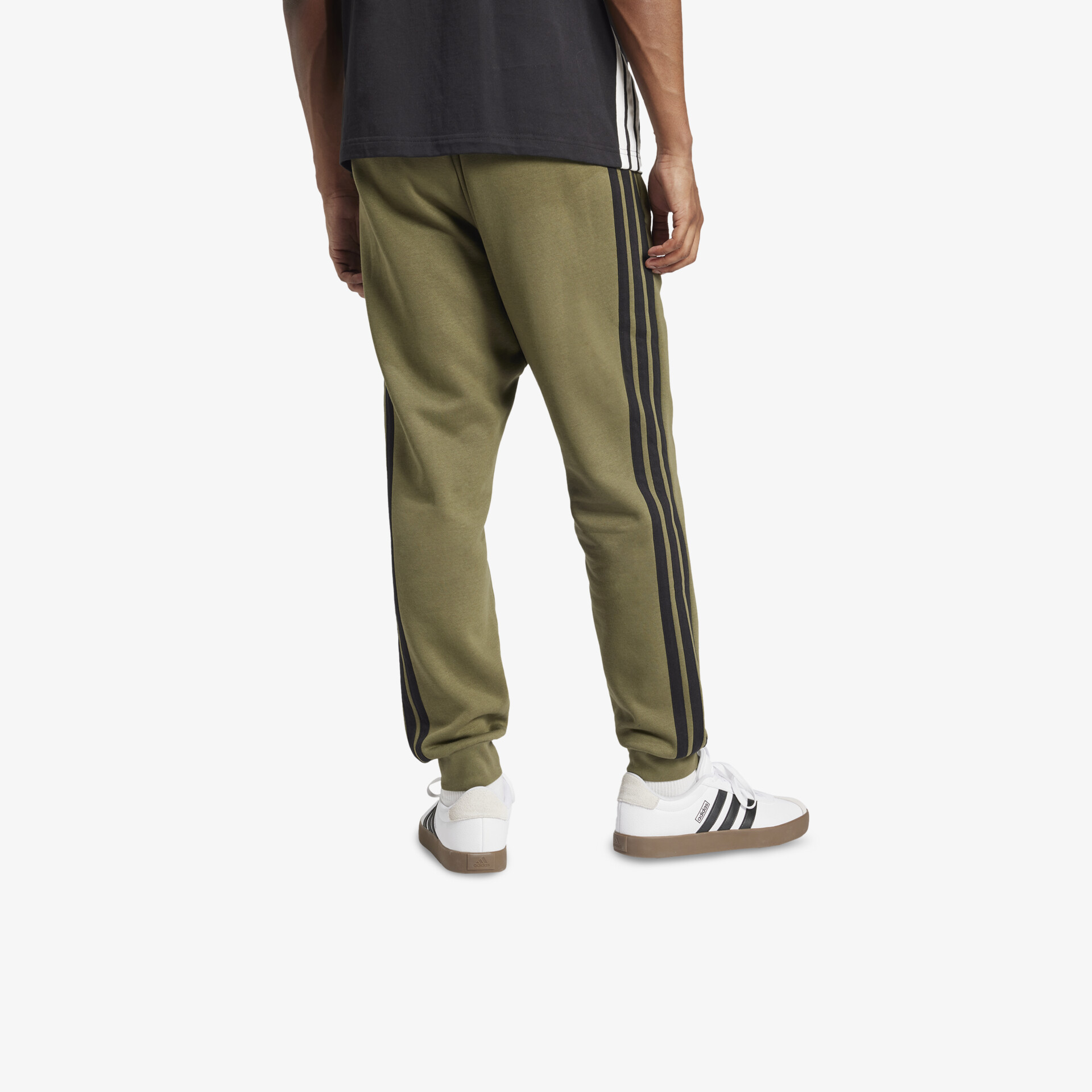 Bequeme Jogginghose in Olivgrün mit schwarzen seitlichen Streifen, elastischem Bund und sportlich casual Stil