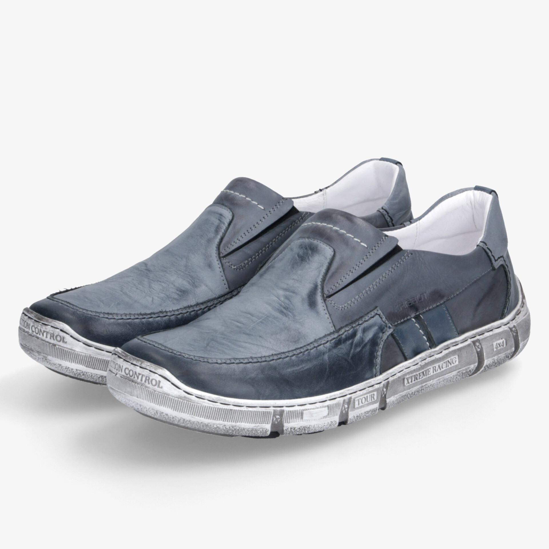 Bequeme blaue Slipper mit elastischen Einsätzen und robuster Sohle für flexiblen und stilvollen Tragekomfort