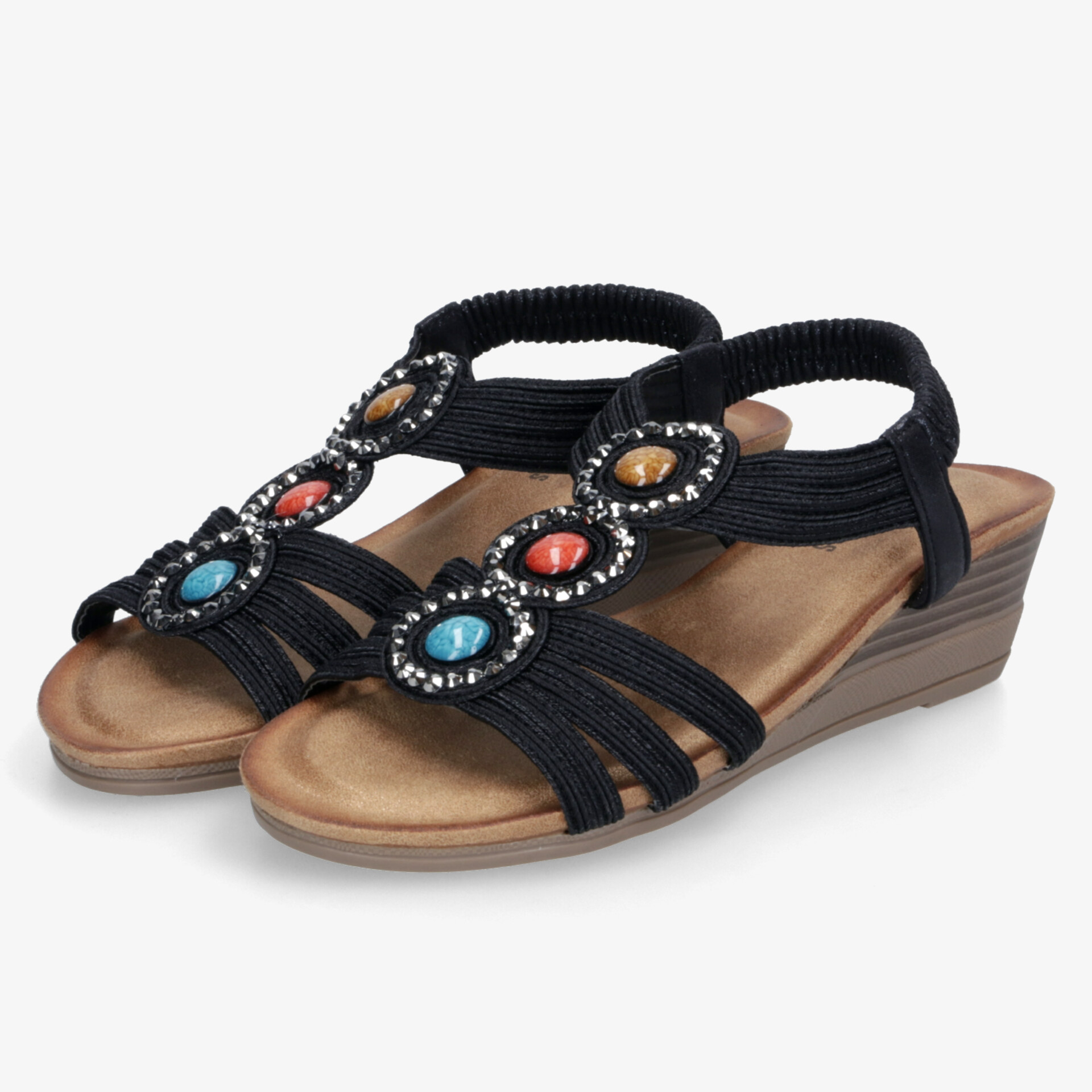 Bequeme Sandalen mit weichem Fußbett und farbigen Schmucksteinen auf leichtem Keilabsatz