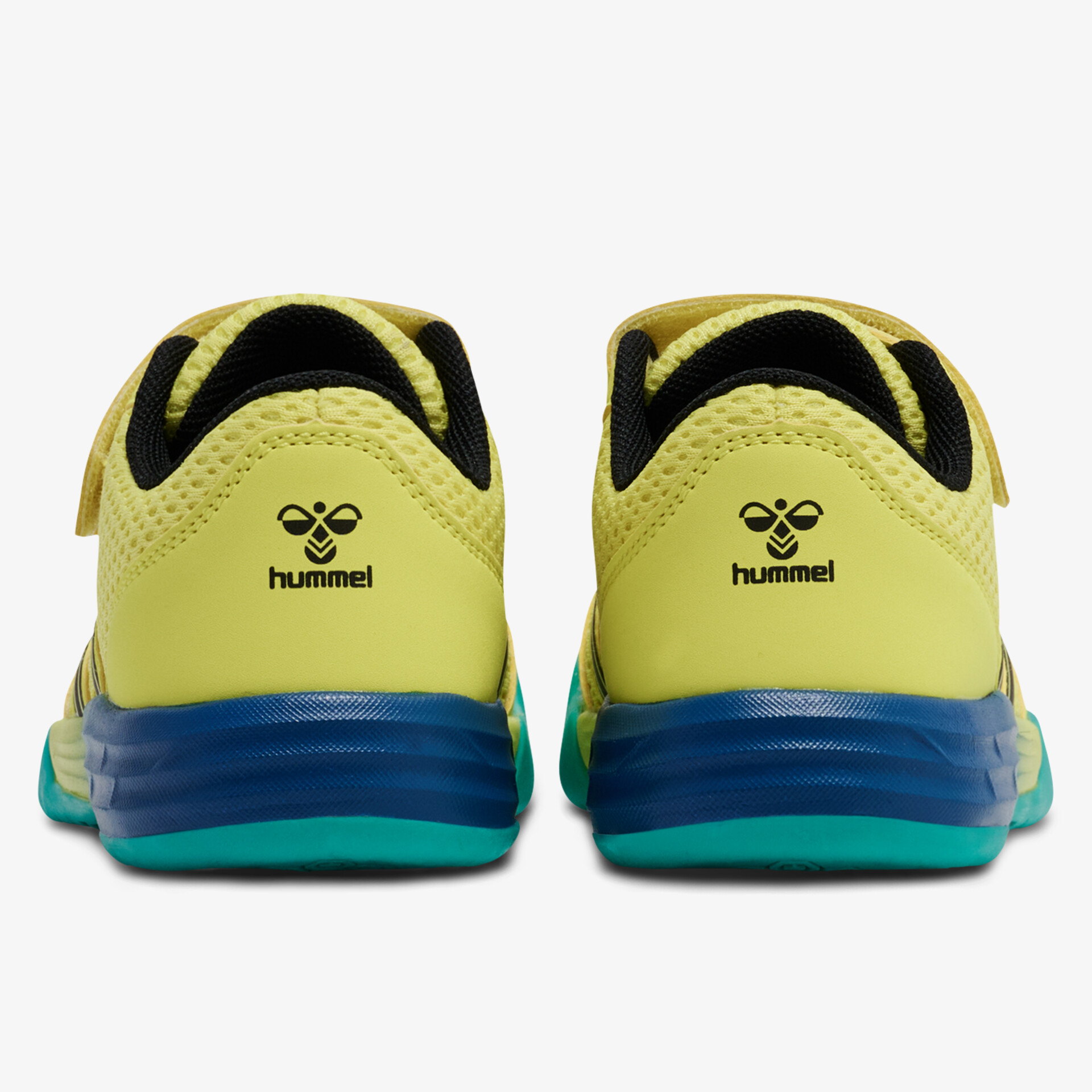 Sportliche, strapazierfähige Schuhe von Hummel in leuchtendem Gelb und Blau