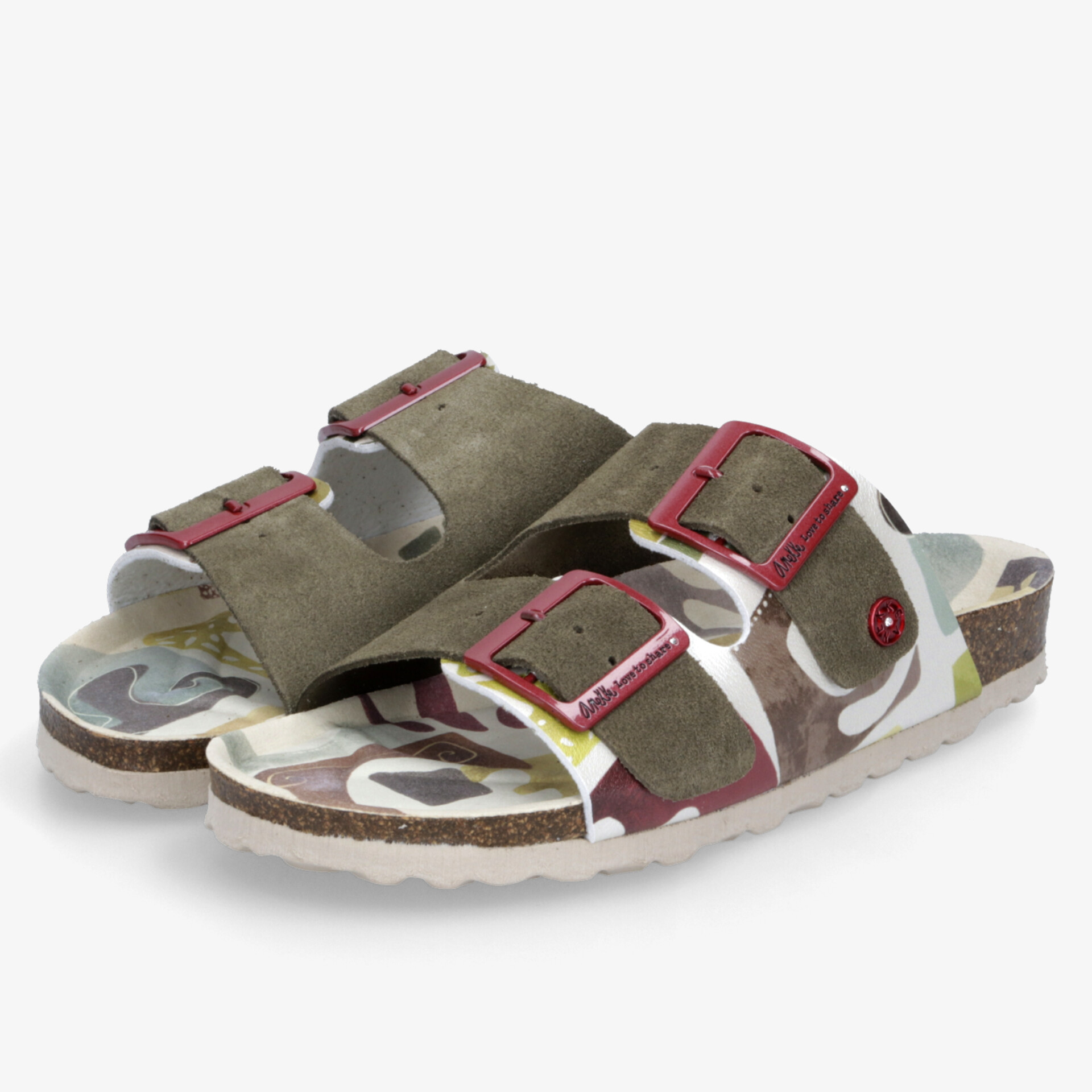 Bequeme Sandalen mit verstellbaren Schnallen und ergonomischem Fußbett, ideal für ganztägigen Komfort