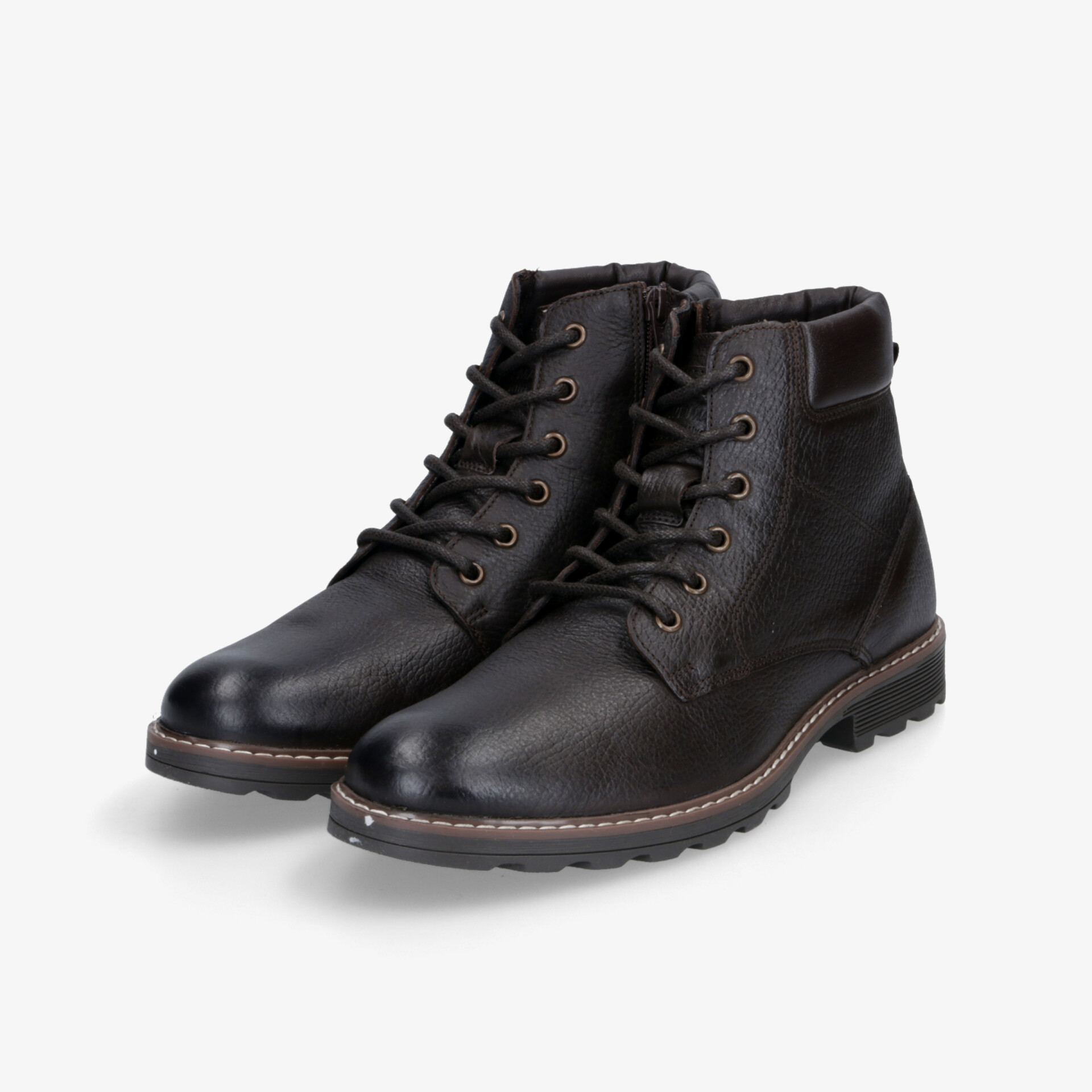 Robuste schwarze Lederstiefel mit stabiler Schnürung und rutschfester Sohle, komfortabel und langlebig gestaltet