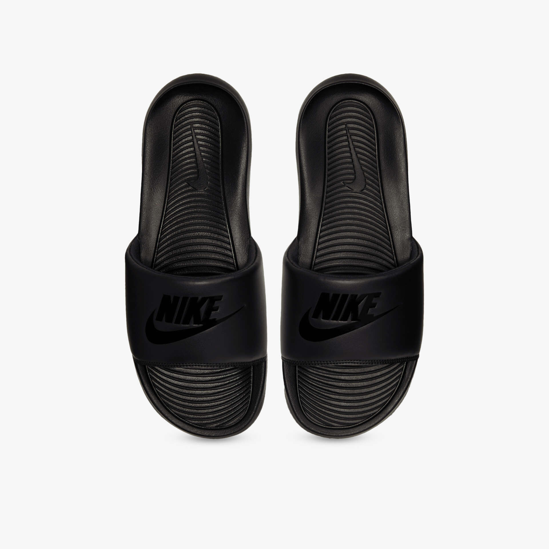 Schwarze Nike Slides mit weicher, komfortabler Sohle und einfachem, sportlichem Design