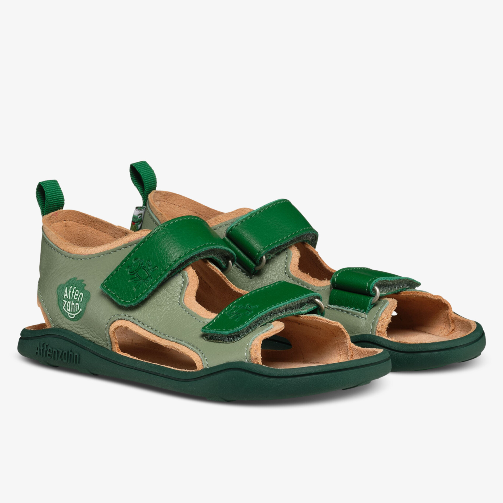 Bequeme grün-beige Sandalen mit flexibler Sohle und verstellbaren Klettverschlüssen für optimalen Halt