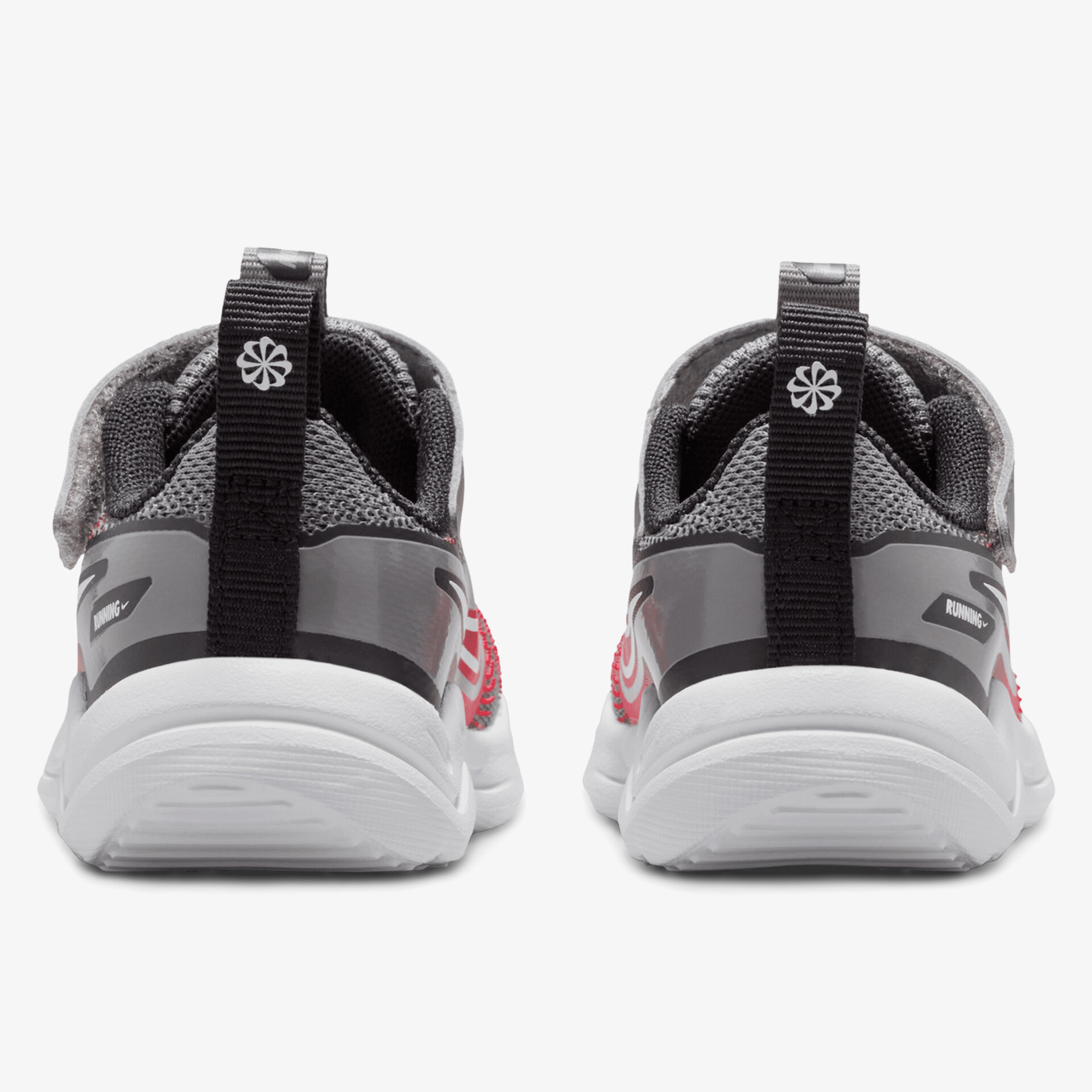 Stylische graue Sneaker mit rotem Akzent und strapazierfähiger Sohle