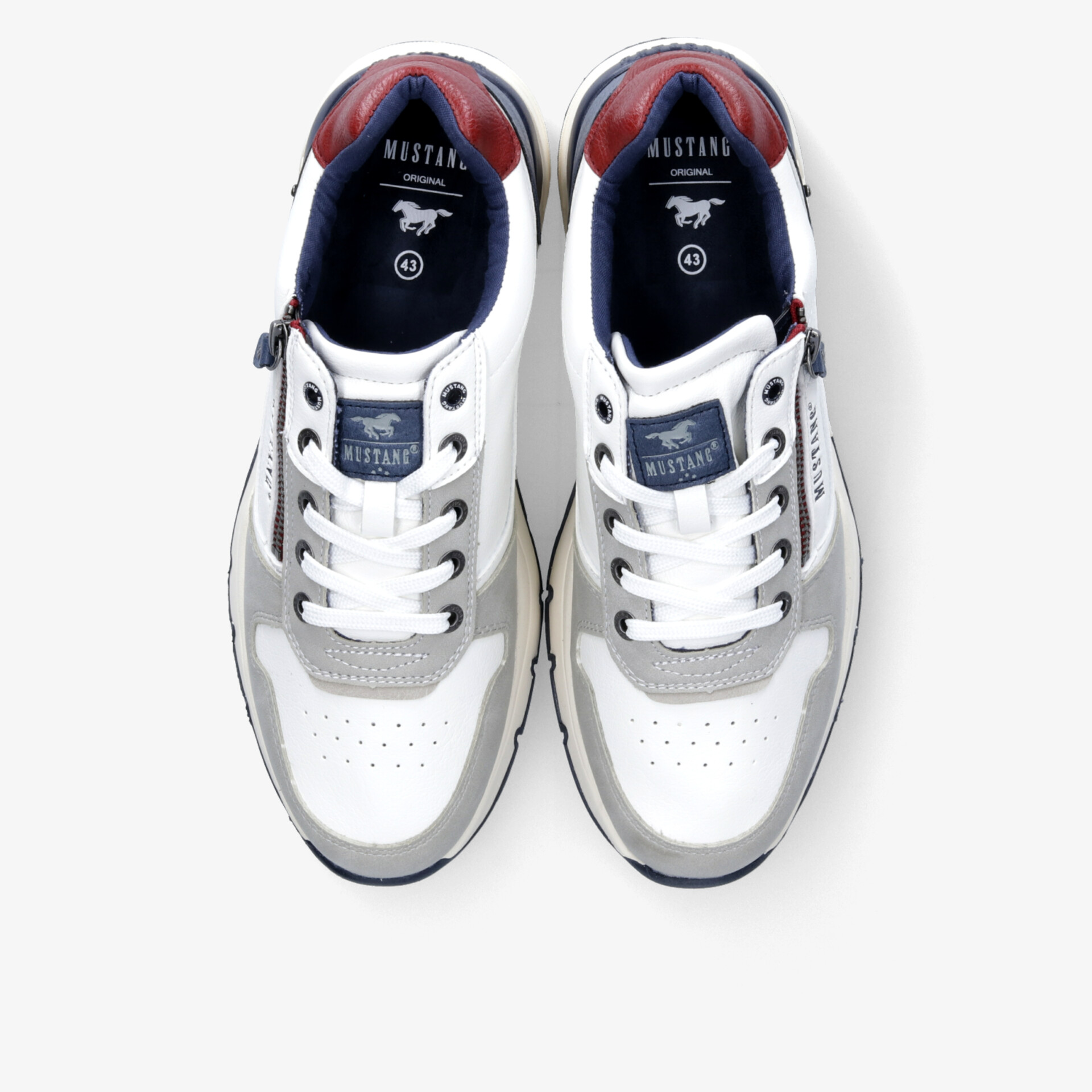 Leichtgewichtige Sportschuhe in Weiß und Grau mit gepolstertem Kragen und stabiler Sohle, bequem und atmungsaktiv