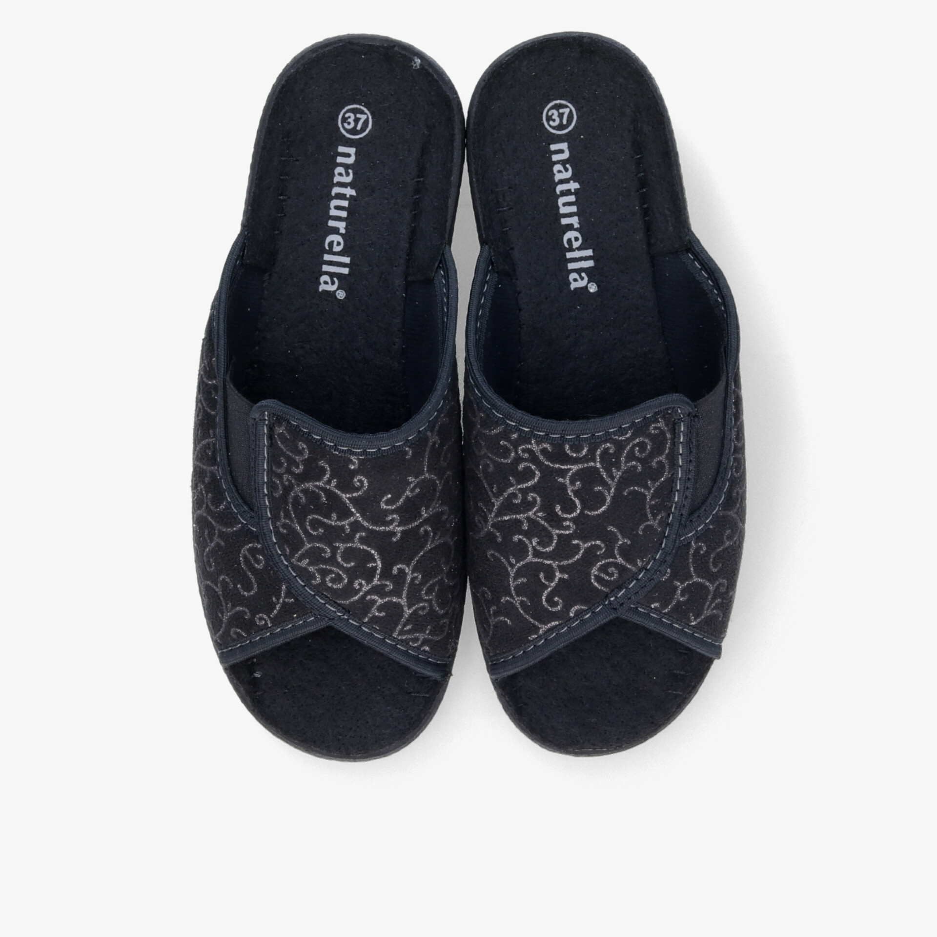 Bequeme Hausschuhe mit offenem Zehenbereich und dekorativem Muster, ideal für entspannten Komfort zuhause