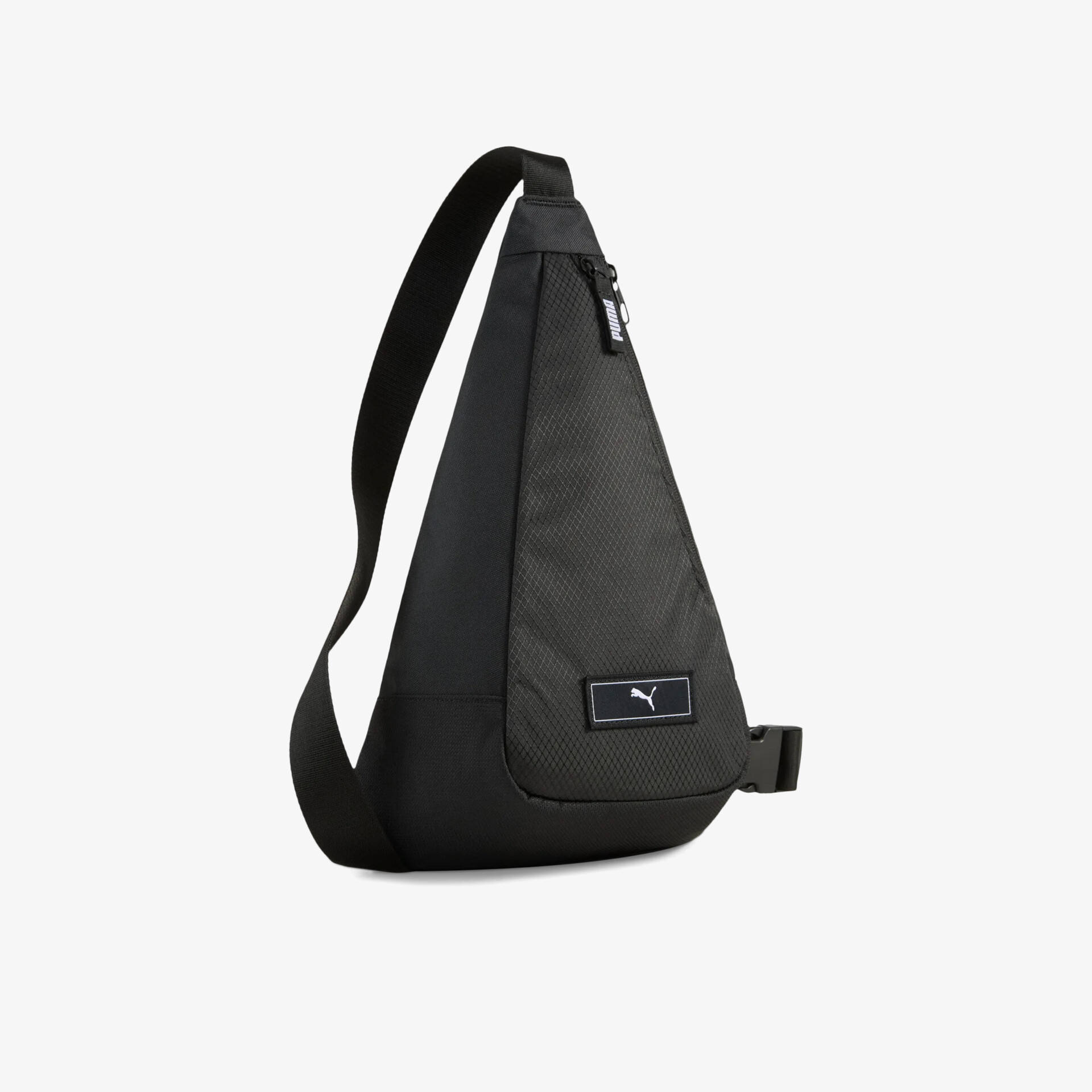 Schwarze Slingbag mit verstellbarem Gurt und robustem Material, modernes und kompaktes Design für vielseitigen Alltag