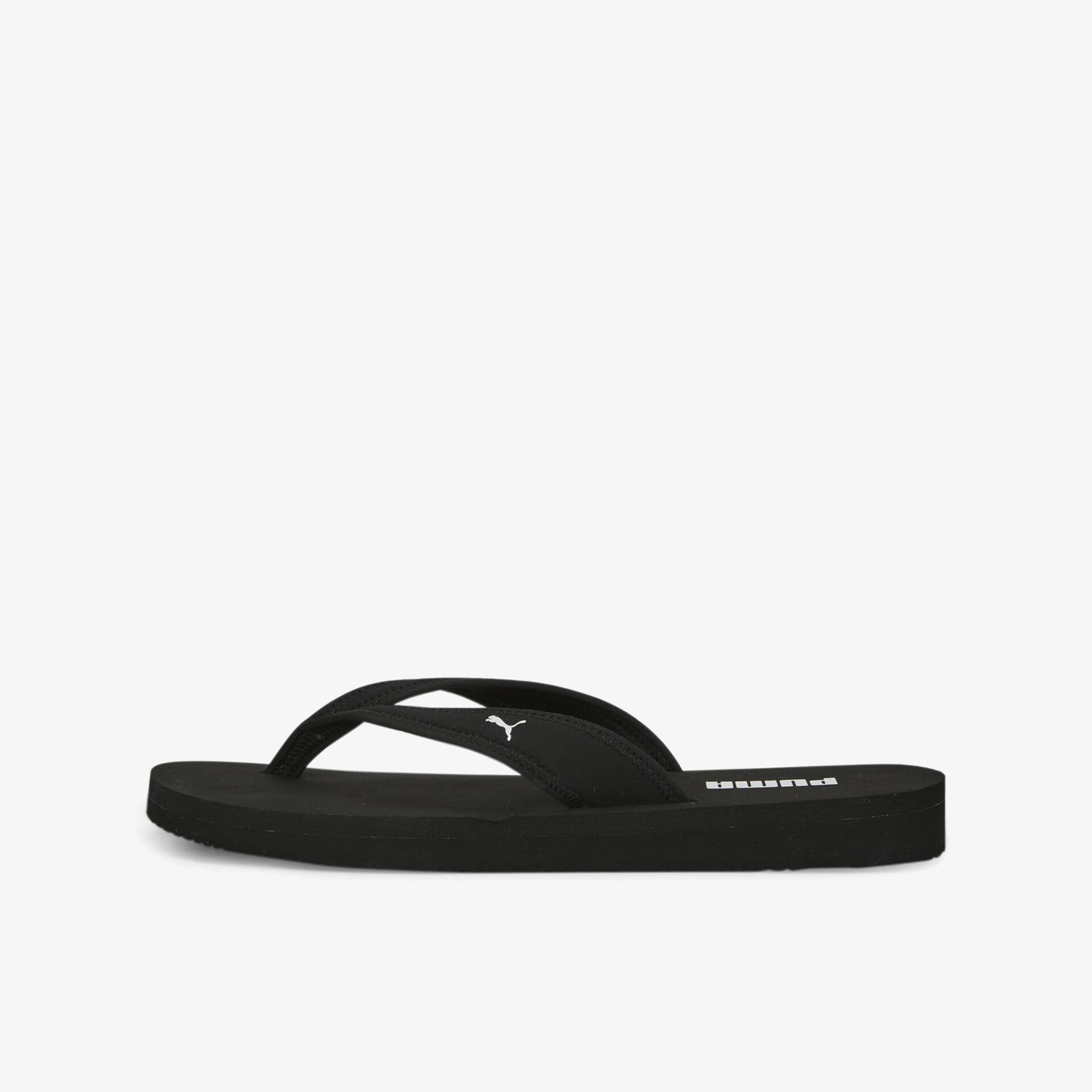 Leichte schwarze Flipflop mit bequemem Zehensteg und rutschfester Sohle, ideal für sommerlichen Komfort