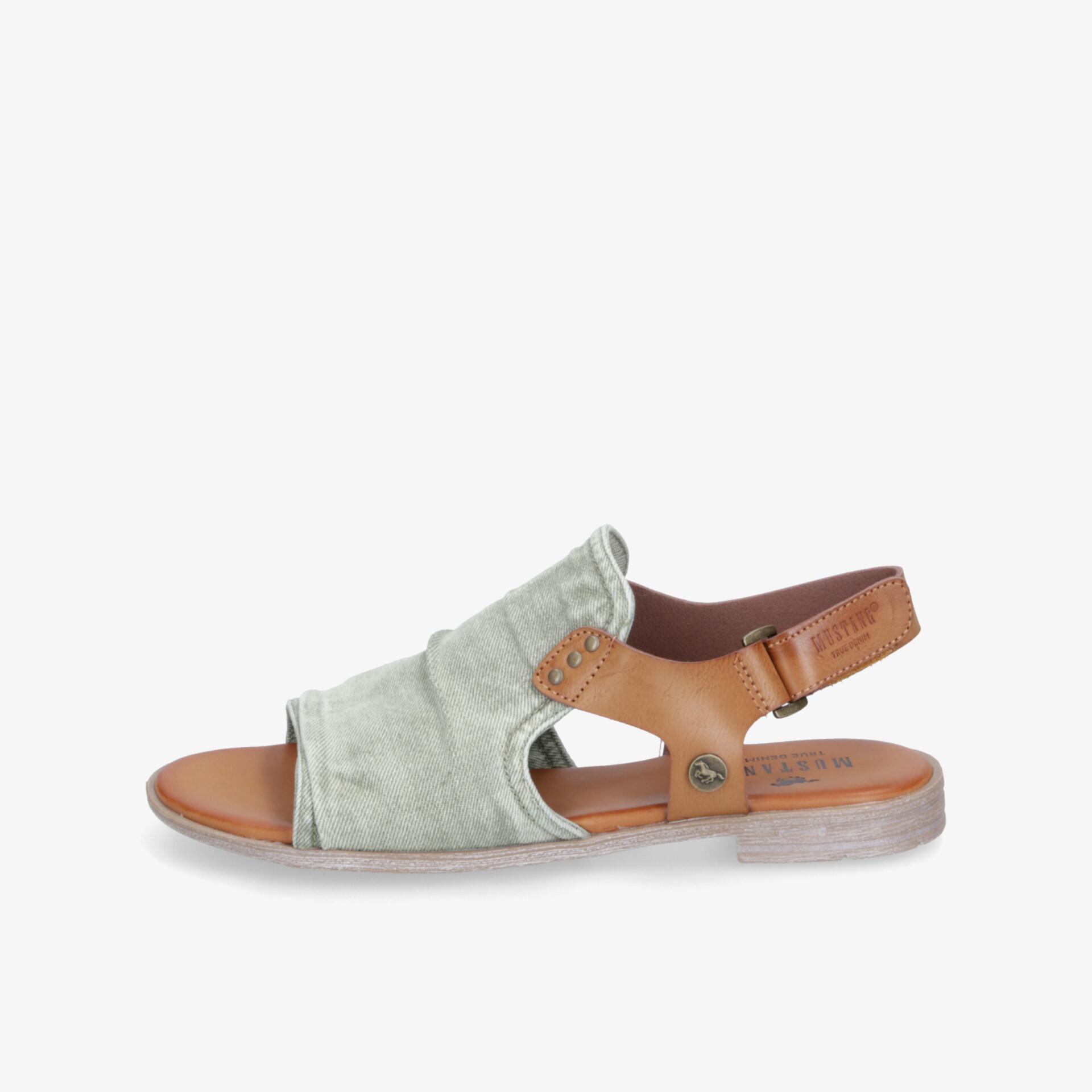 Leichte Sandale mit weichem Material und verstellbarem Riemen für angenehmen Tragekomfort und modischen Look