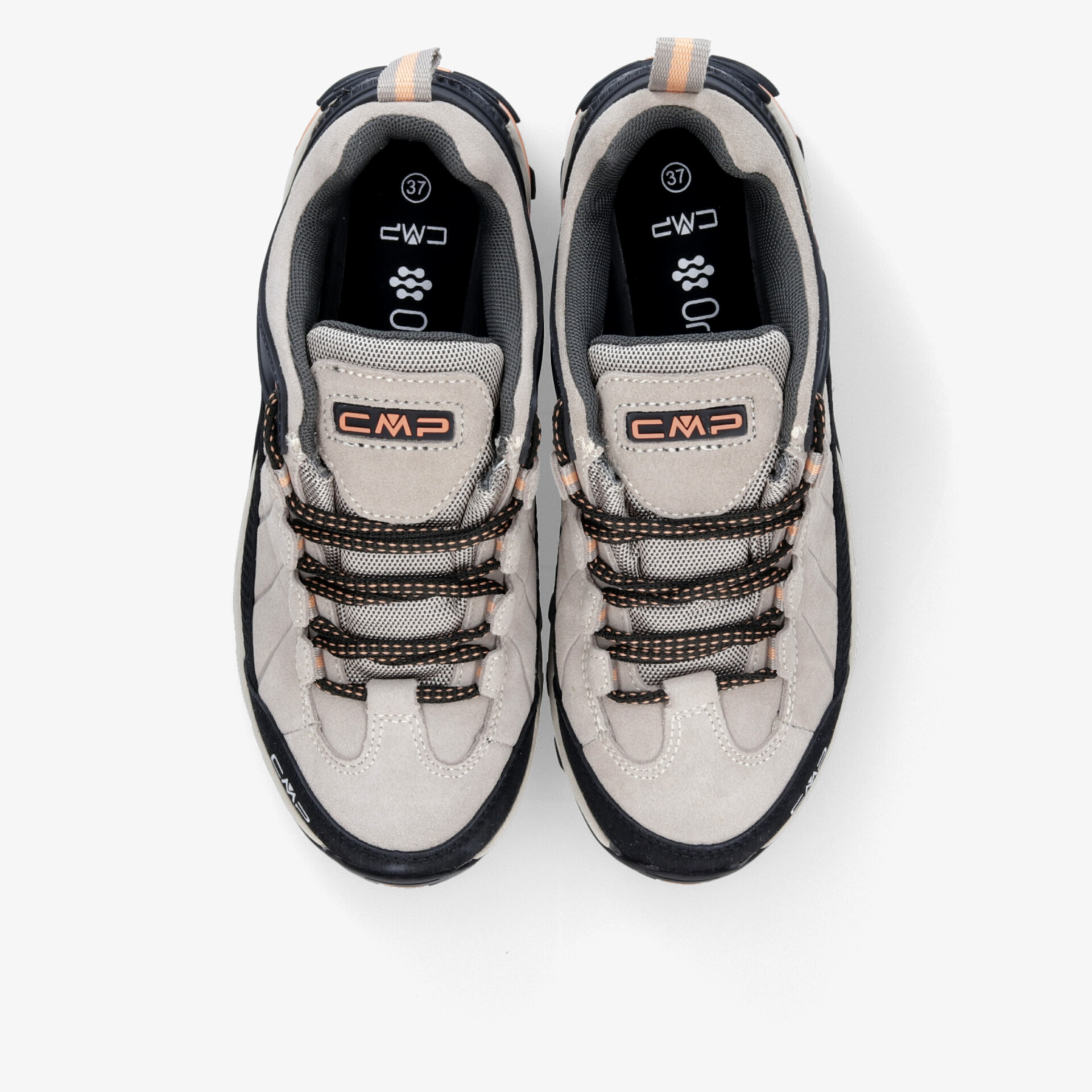 Komfortable und robuste Outdoor-Schuhe mit rutschfester Sohle für sportliche Aktivitäten.