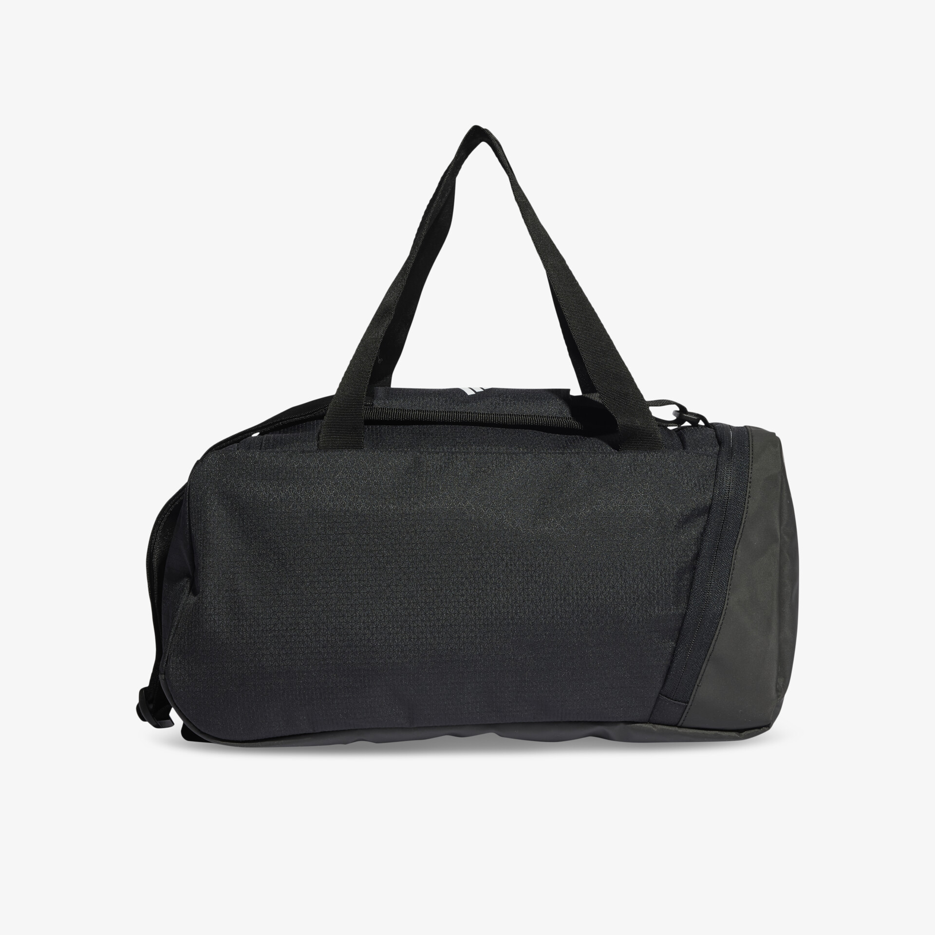 Schwarze Sporttasche in Frontansicht mit robusten Tragegriffen und praktischem Reißverschluss