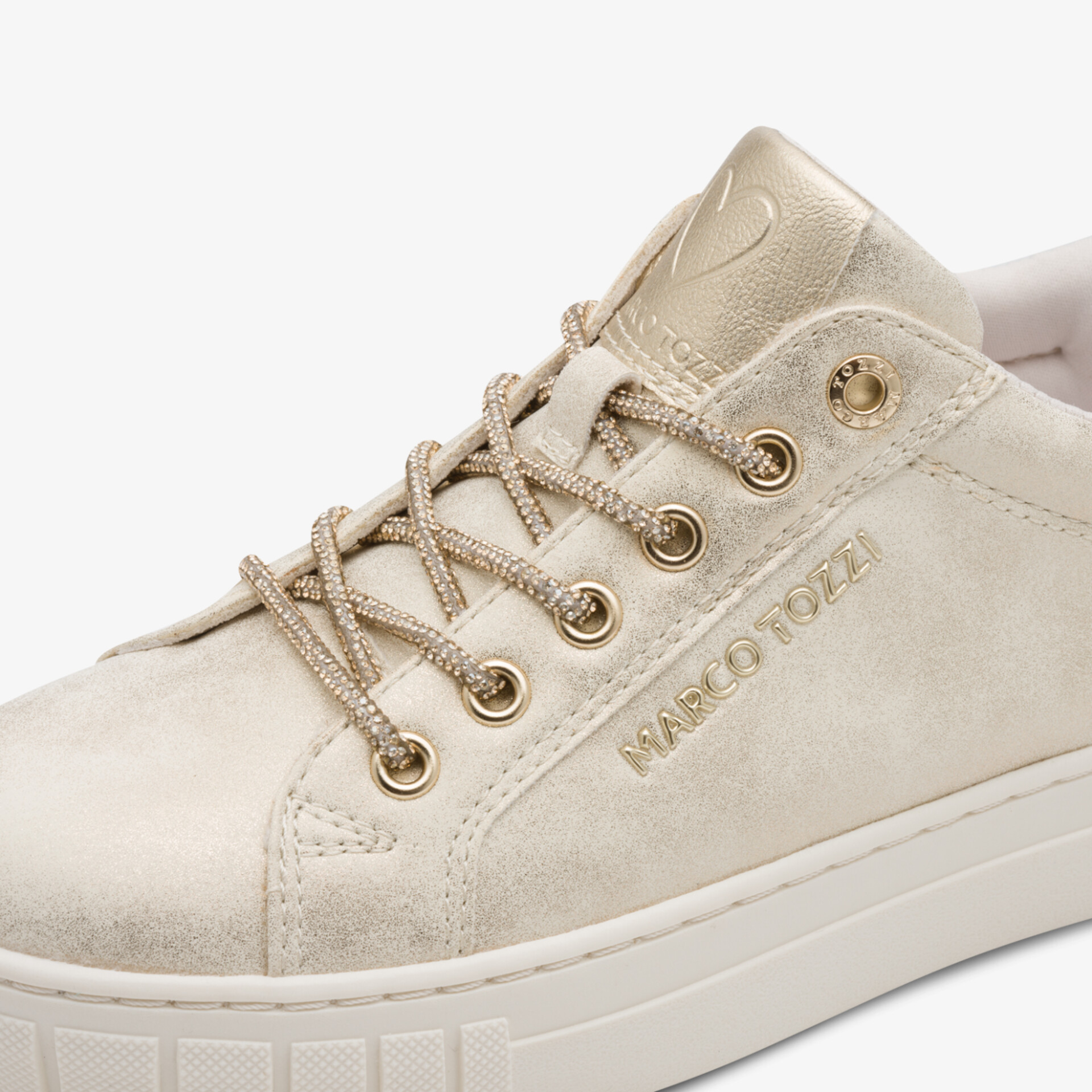 Bequemer Sneaker aus robustem Material mit hochwertiger Verarbeitung und komfortabler Passform in modischem Design