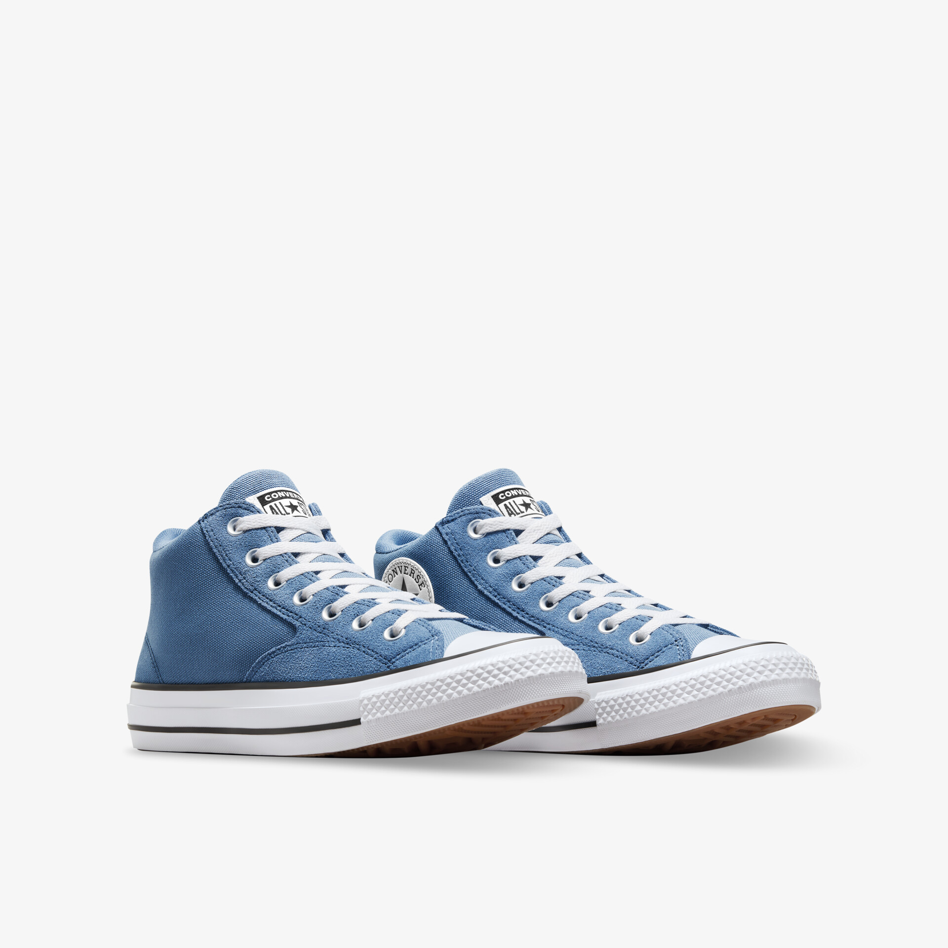 Moderner und bequemer Sneaker in blau mit stabiler Schnürung und rutschfester Sohle für optimalen Halt