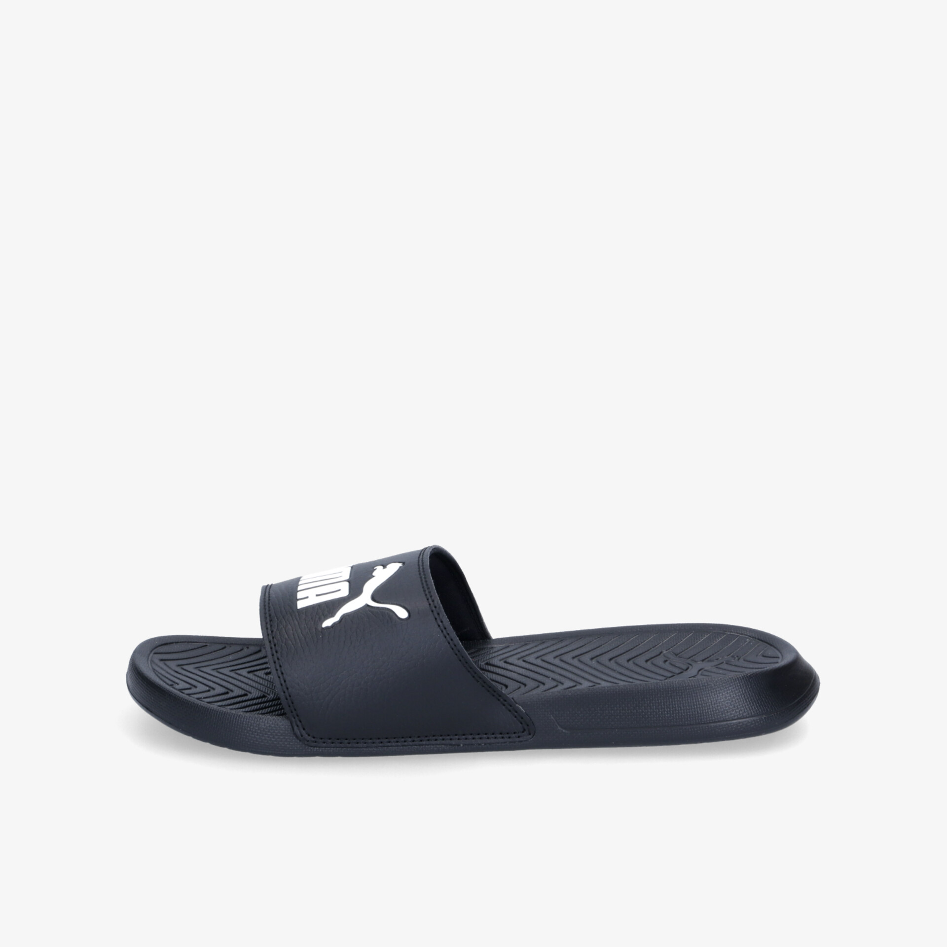 Stylische schwarze Badesandale mit rutschfester Sohle und bequemer Passform für angenehme Freizeitmomente.