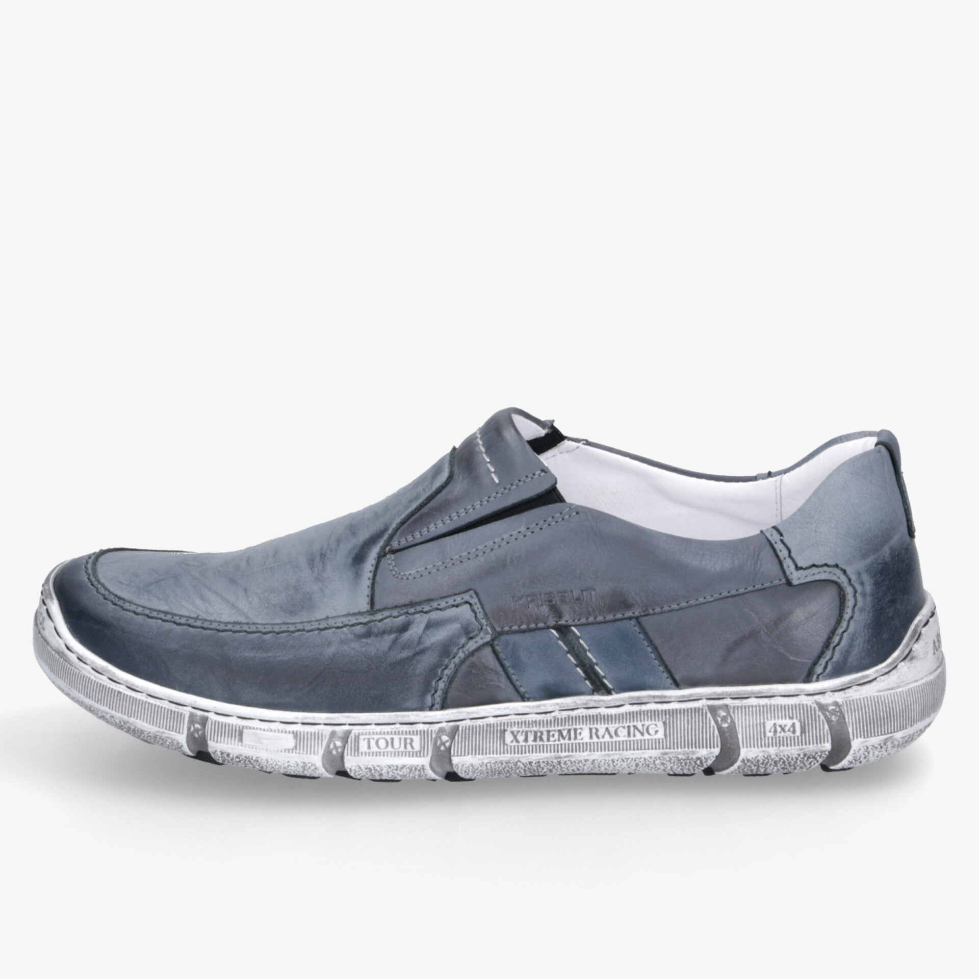 Moderner grauer Schuh mit flexibler, robuster Sohle und atmungsaktivem, leichtem Material, seitliche Ansicht