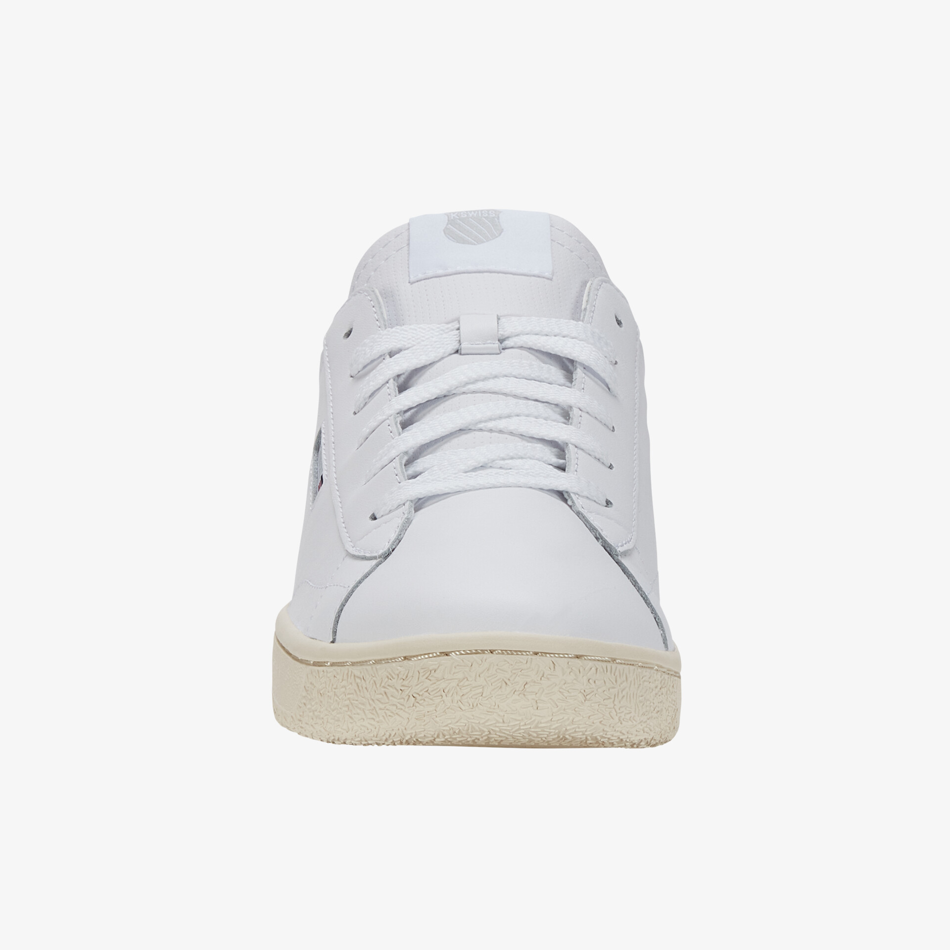 Zeitloser weißer Sneaker mit klassischem Design und Komfort, ideal für vielseitigen Stil.