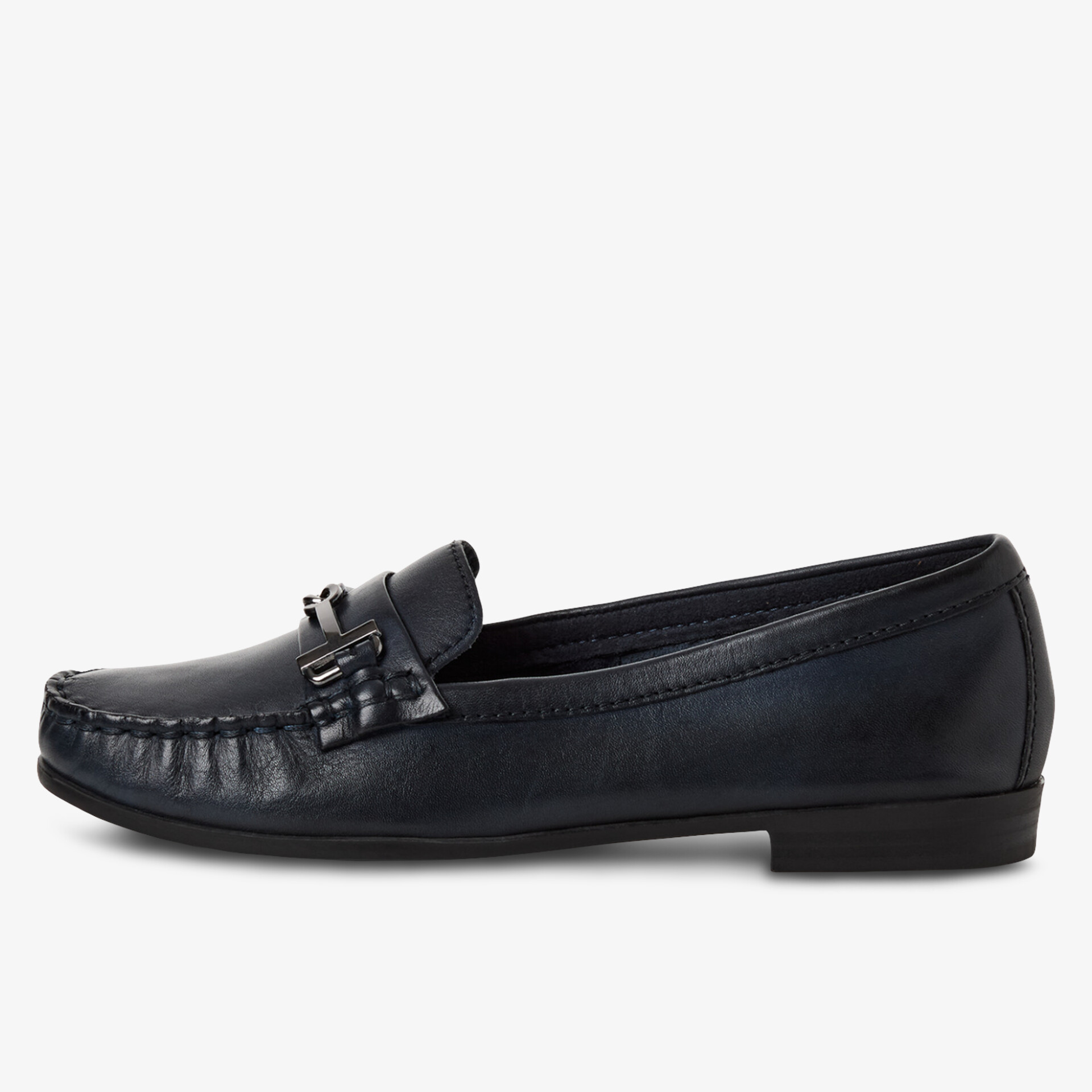 Klassische schwarze Loafers aus hochwertigem Leder mit rutschfester Sohle.