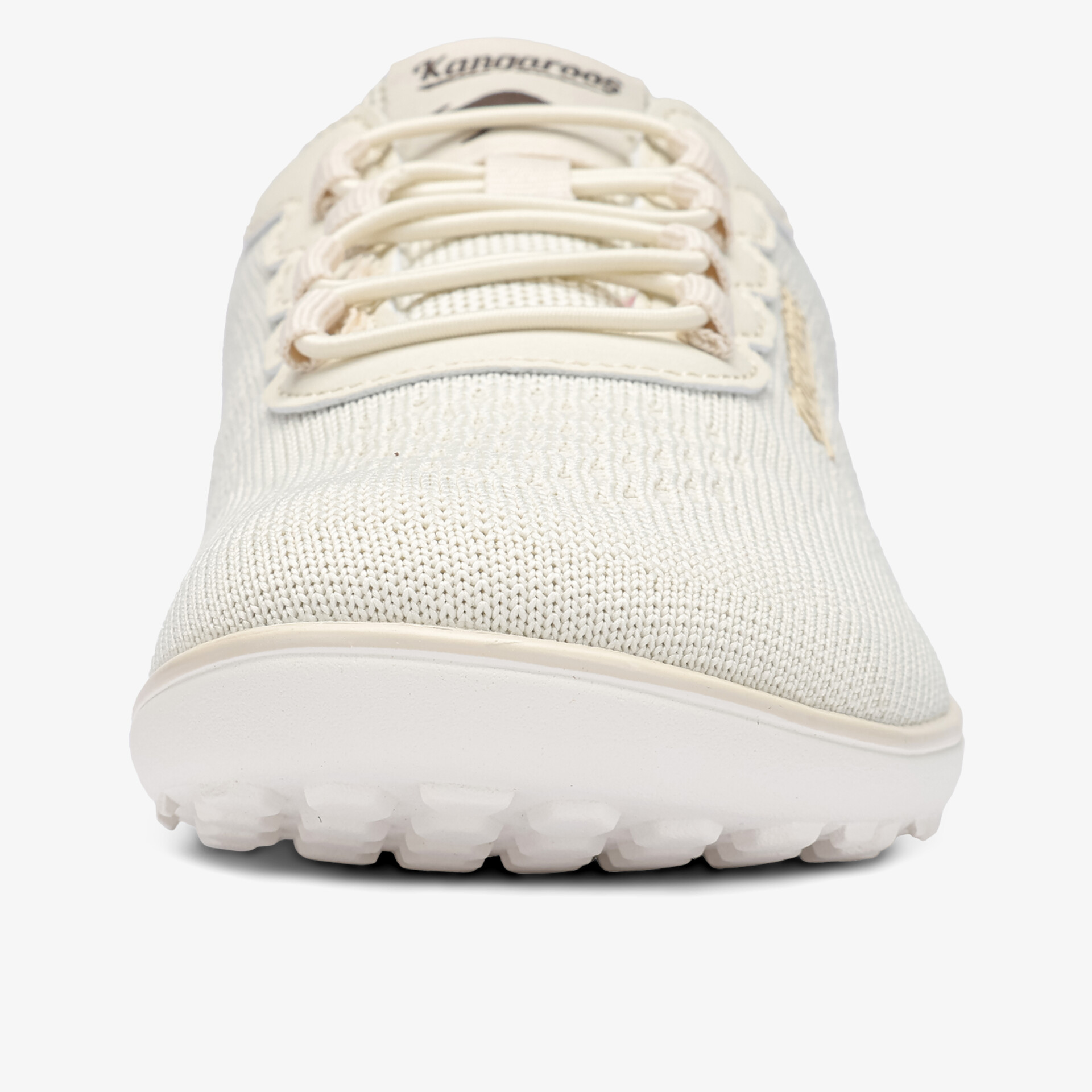 leichter Sneaker mit atmungsaktivem Obermaterial und flexibler Sohle in Frontansicht