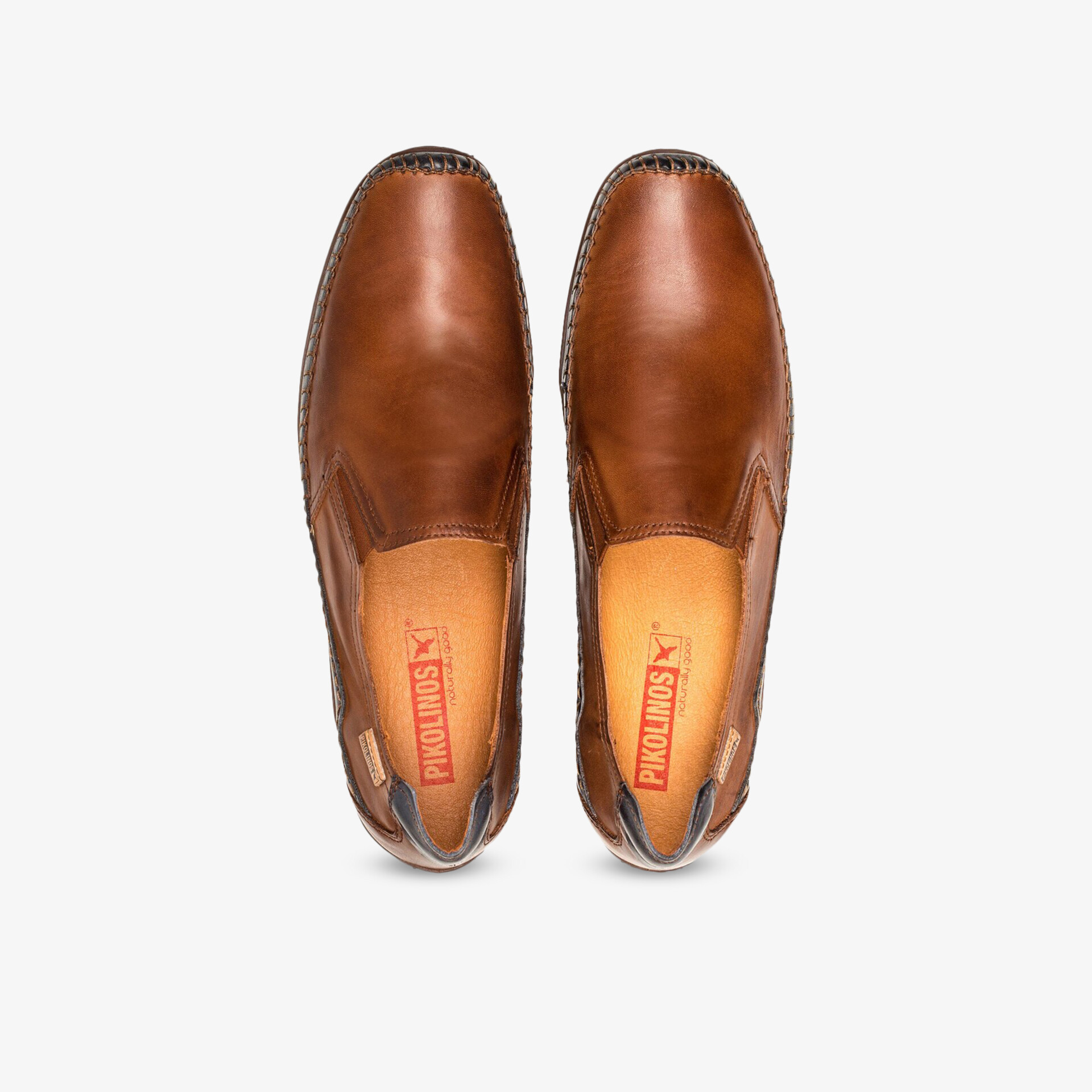 Elegantes Paar brauner Lederschuhe in hochwertiger Verarbeitung, komfortabel und zeitlos im klassischen Design