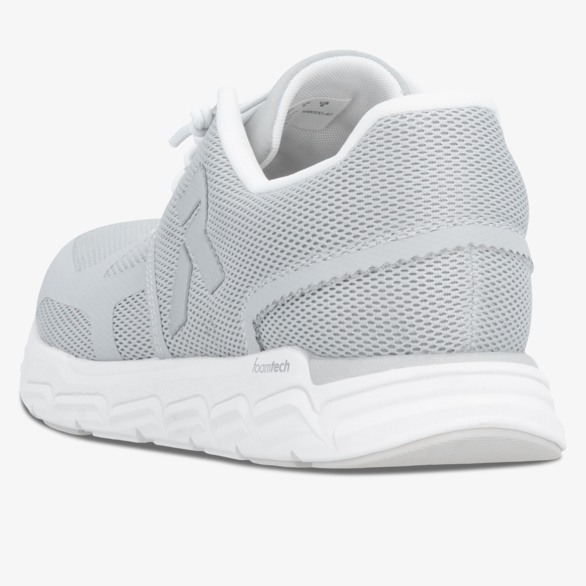 Leichter, atmungsaktiver Schuh mit modernem Design und gepolstertem Schaft, seitliche Ansicht