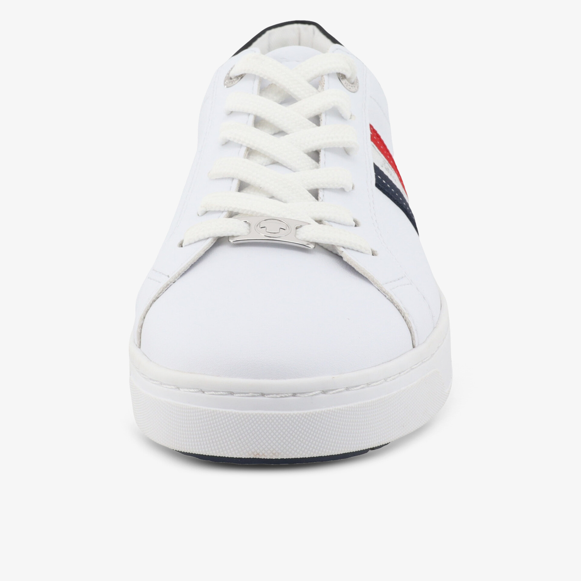 Weißer Sneaker sportlich und bequem mit klassischer Schnürung und zeitlosem Design